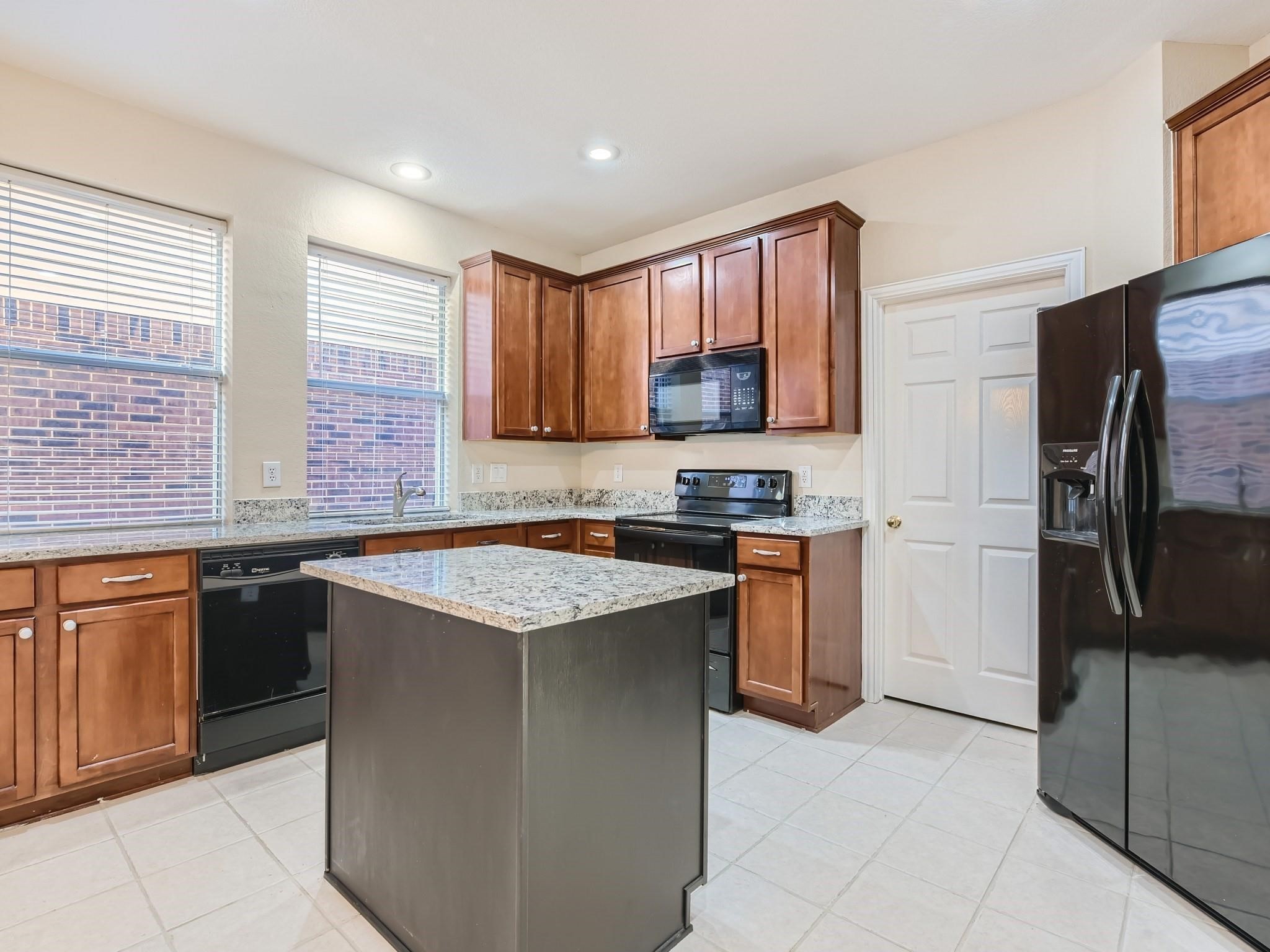 5301 Lily Drive Fort Worth TX 76244