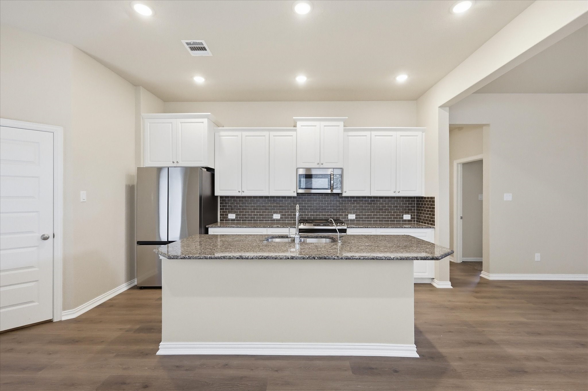3916 Ford Drive Heartland TX 75126