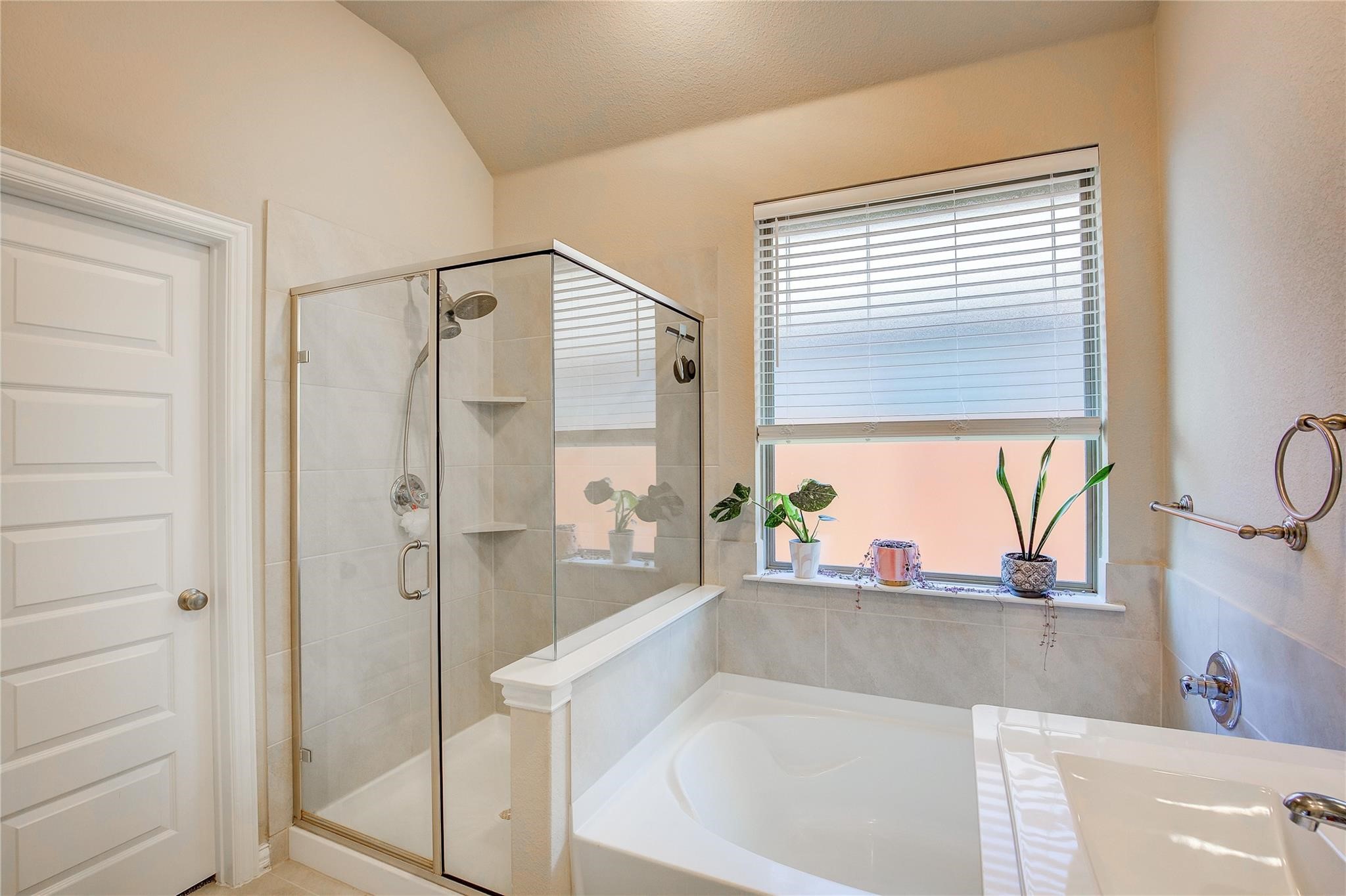 3916 Ford Drive Heartland TX 75126