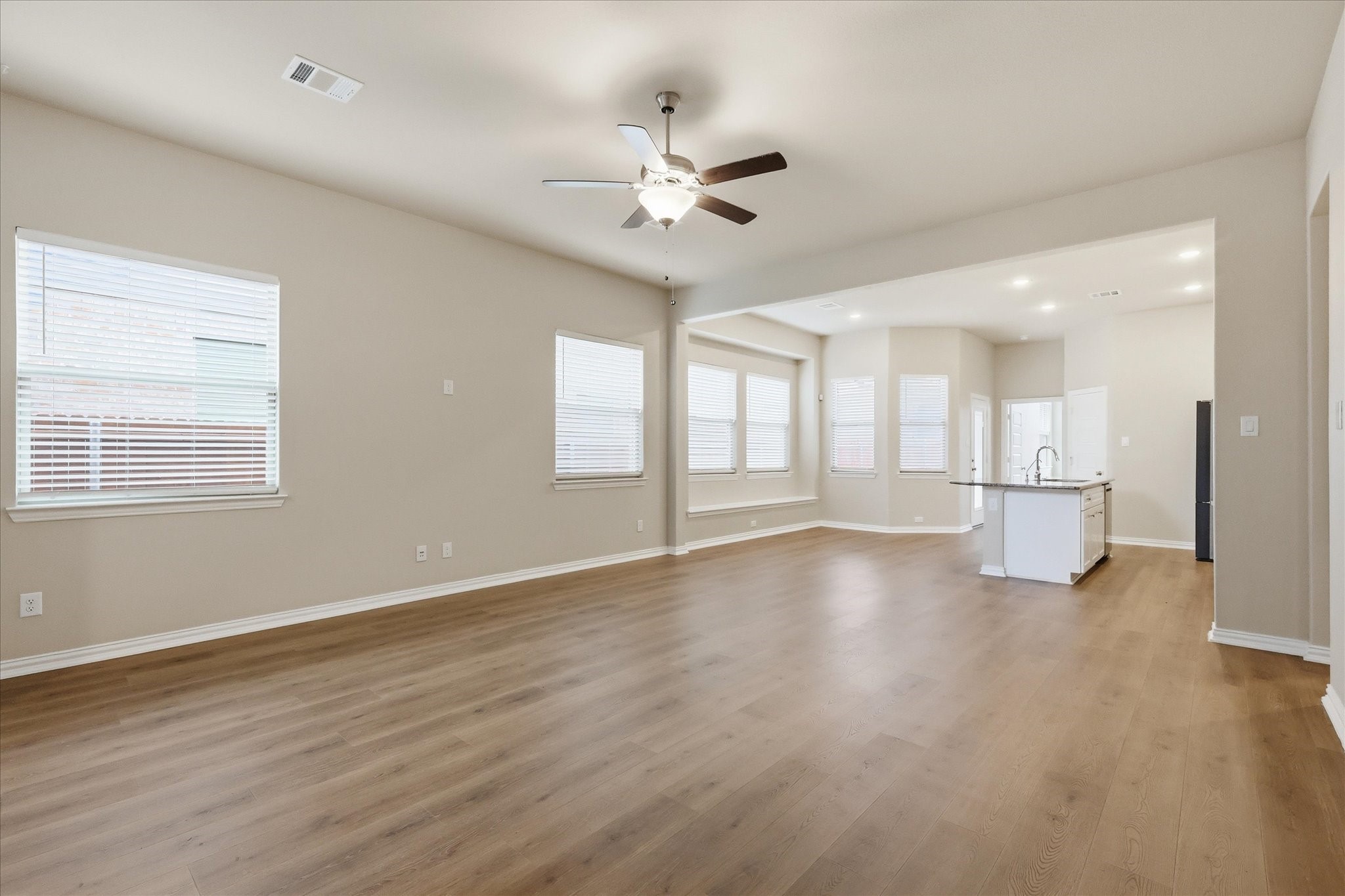 3916 Ford Drive Heartland TX 75126
