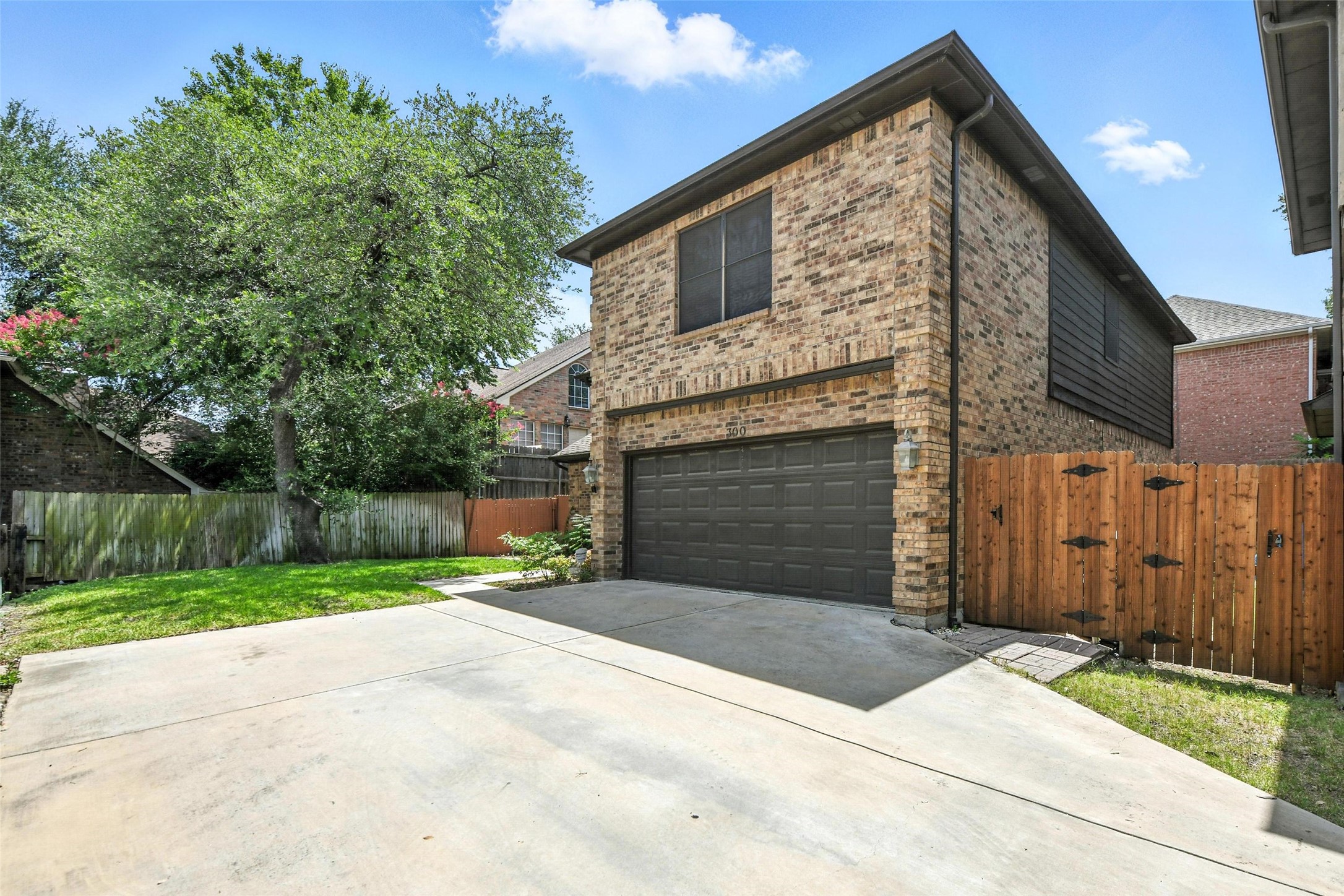 300 Saint Emelion Court Irving TX 75038
