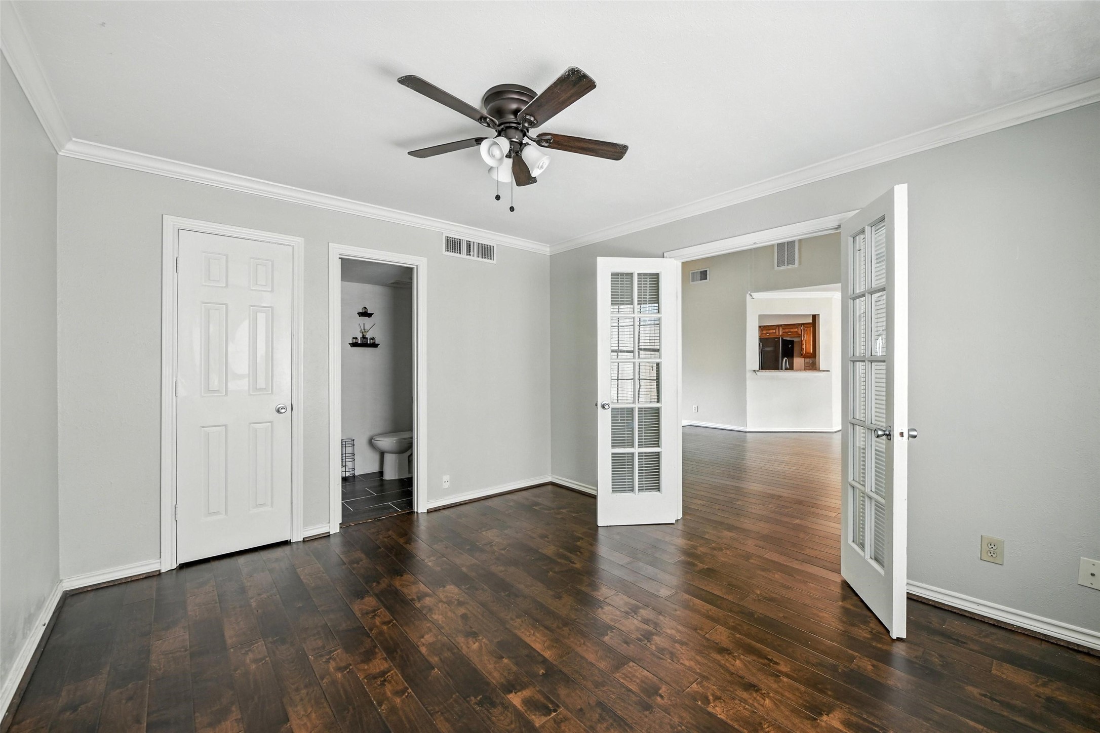 300 Saint Emelion Court Irving TX 75038