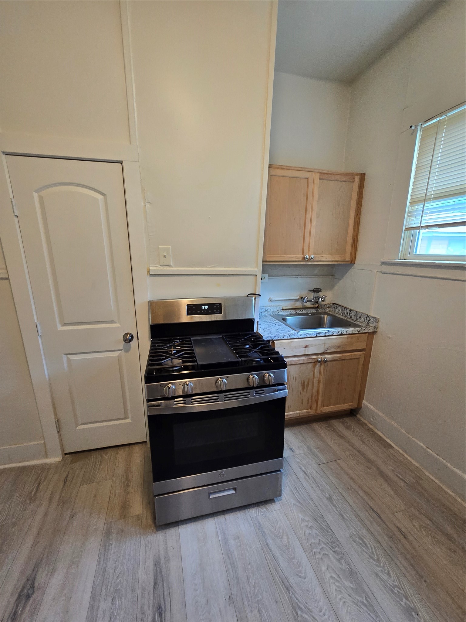 1615 Alston Avenue Fort Worth TX 76104