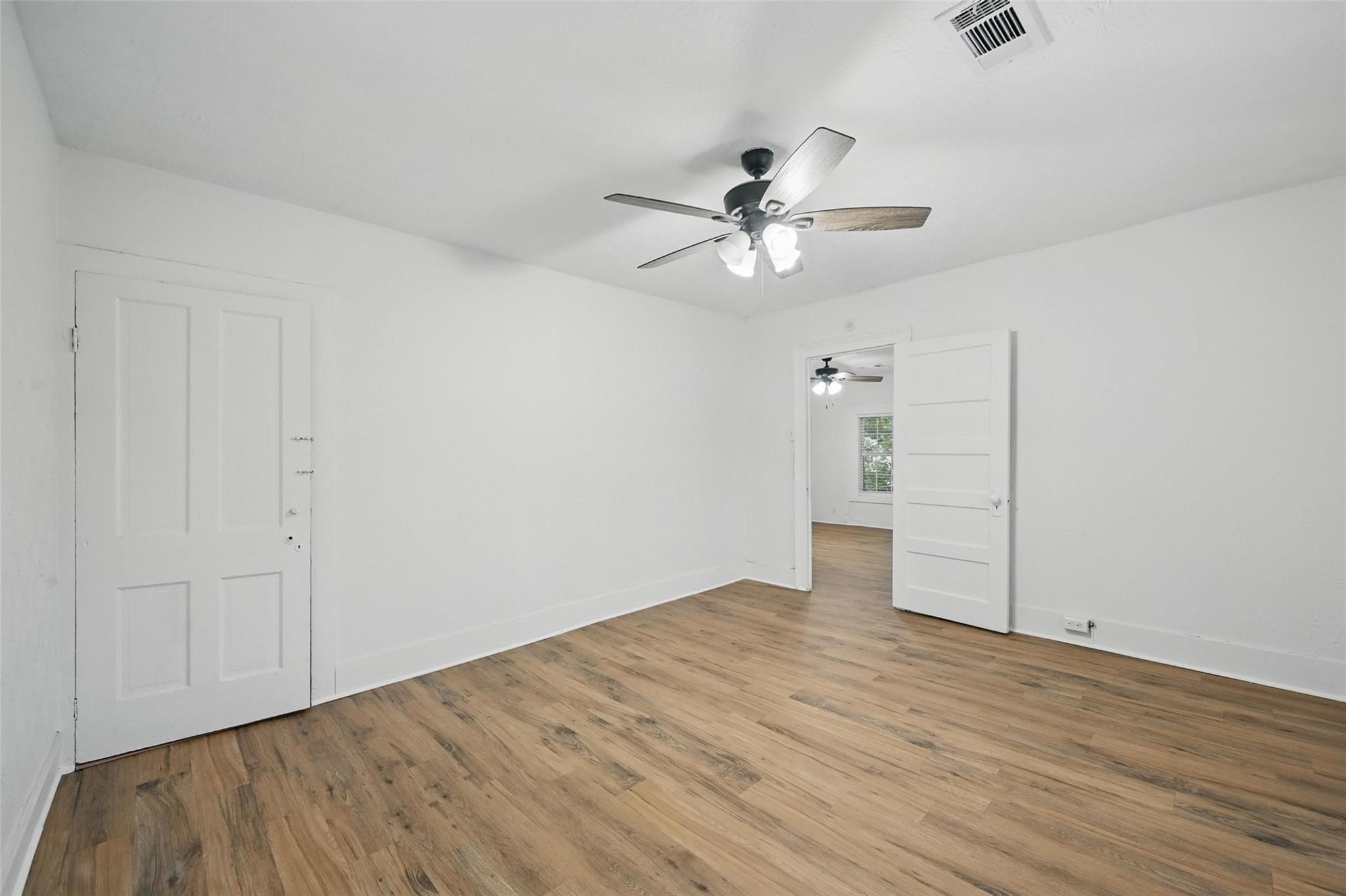 908 E Houston Street Sherman TX 75092
