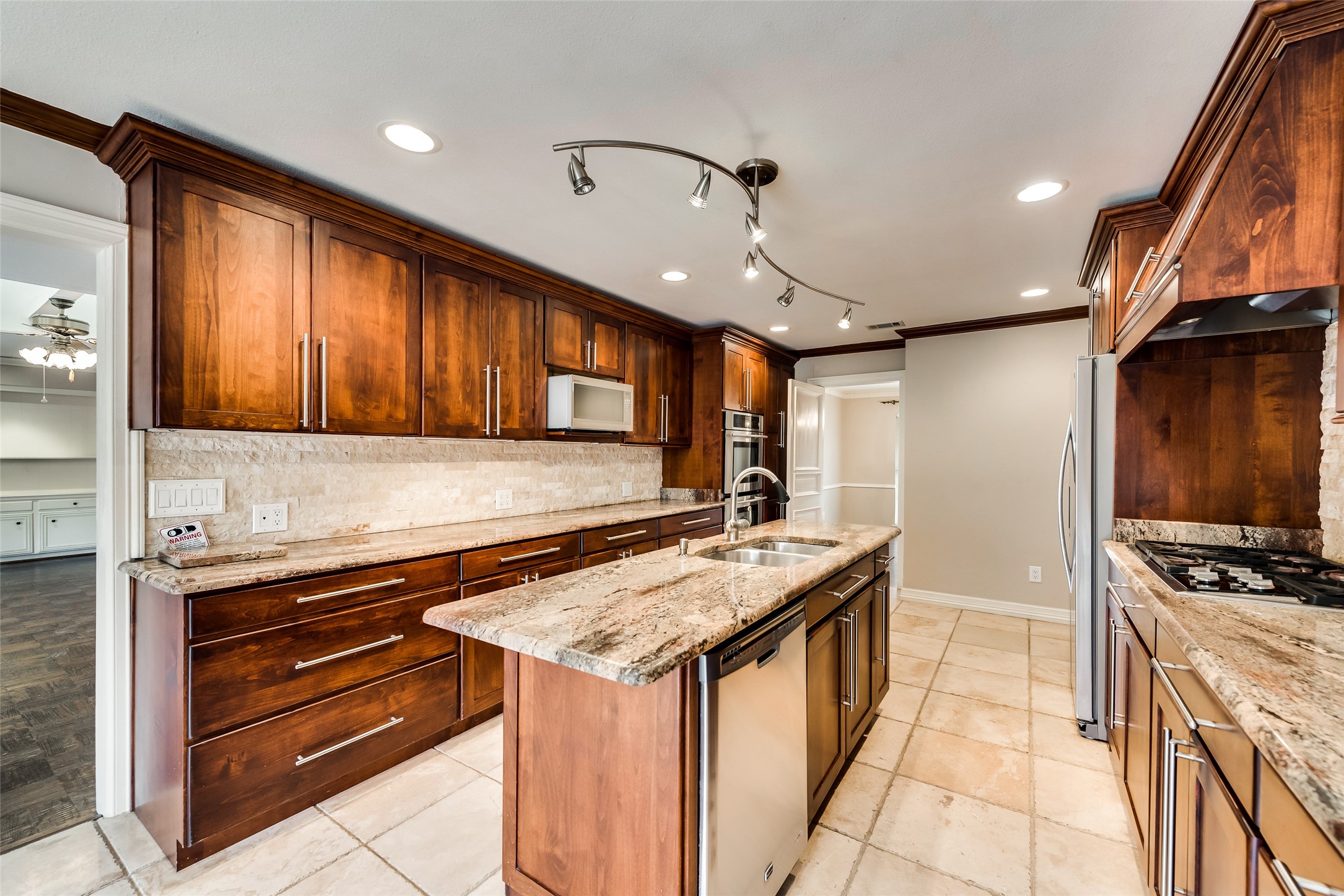 7351 Paldao Drive Dallas TX 75240