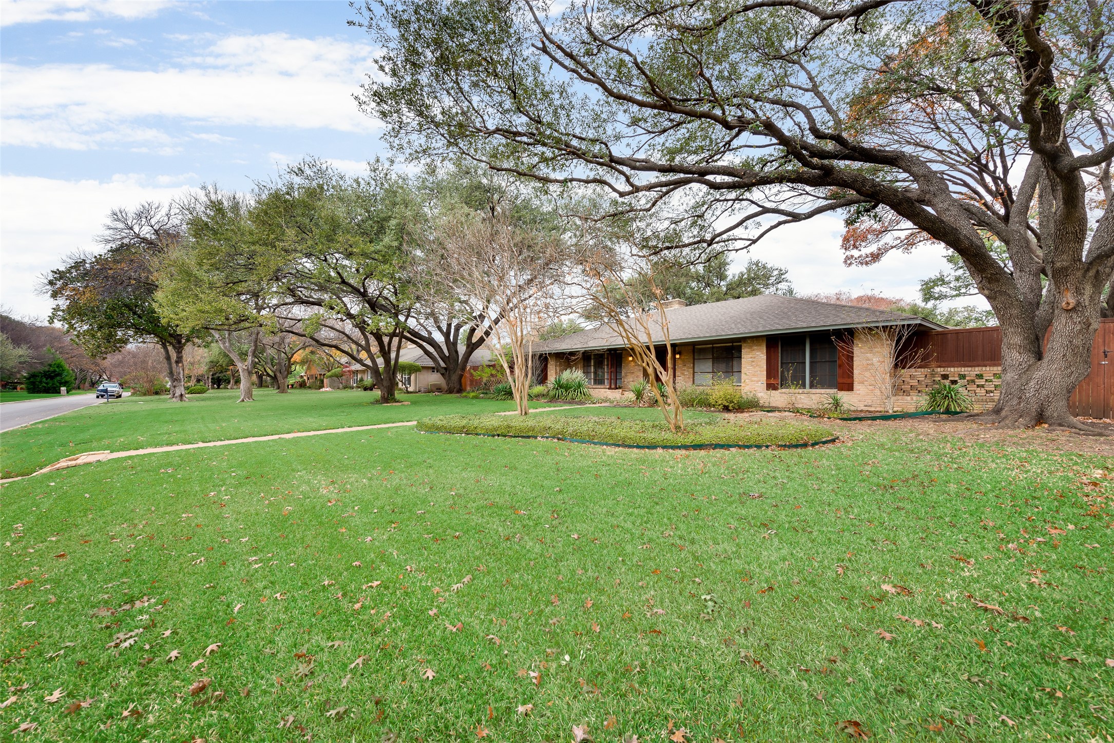 7351 Paldao Drive Dallas TX 75240