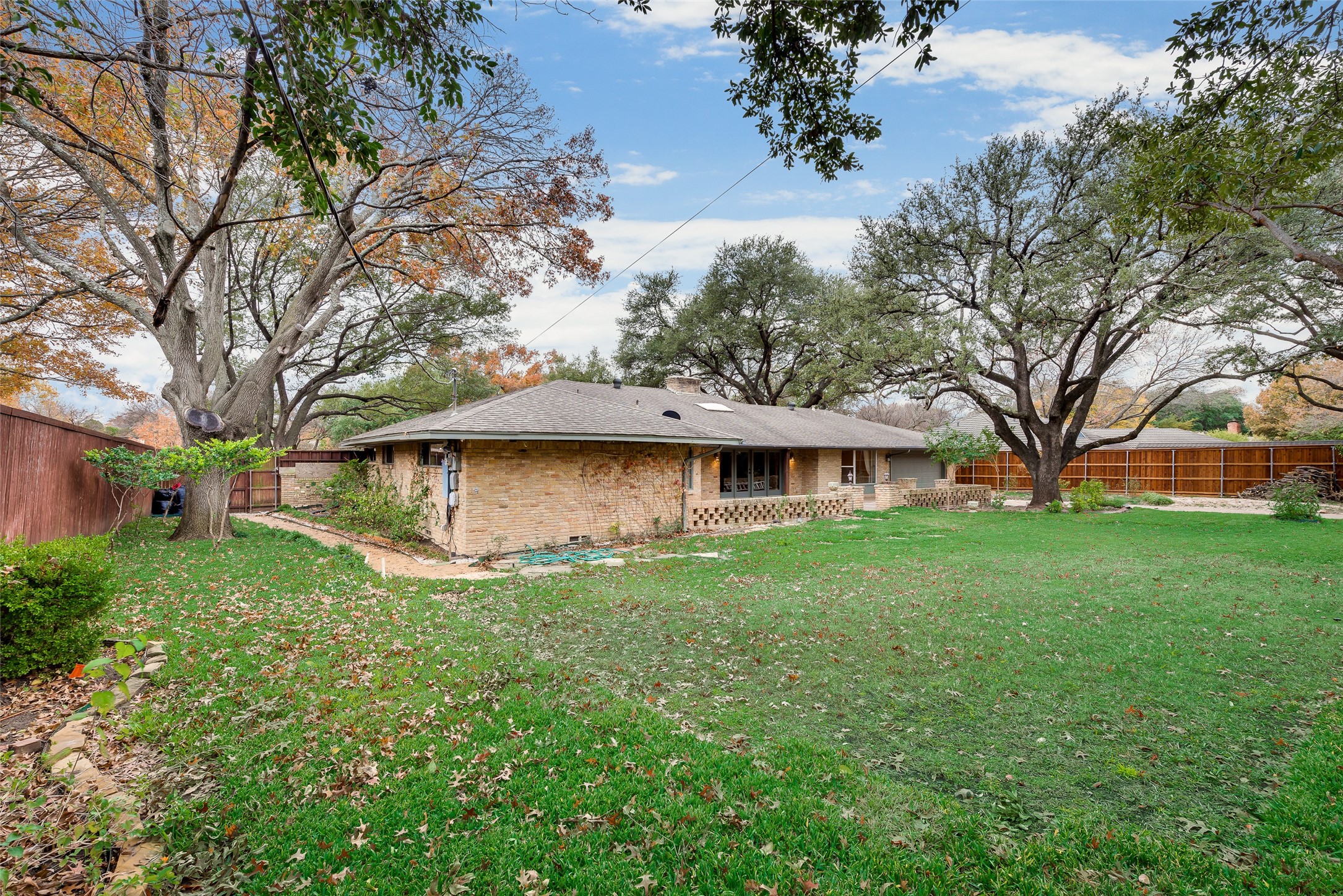 7351 Paldao Drive Dallas TX 75240