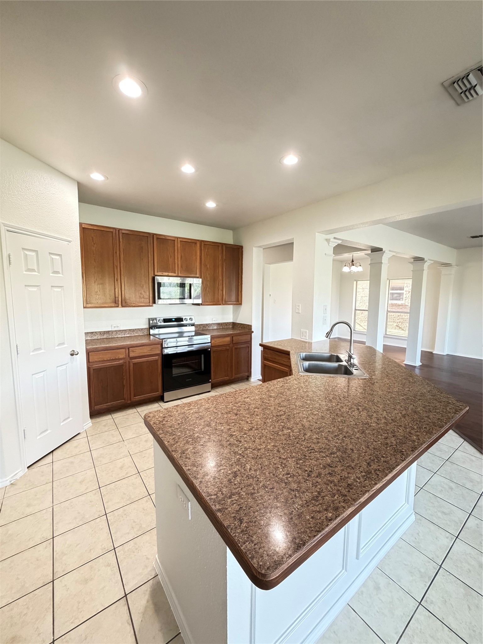 994 Brook Hill Lane Fort Worth TX 76244