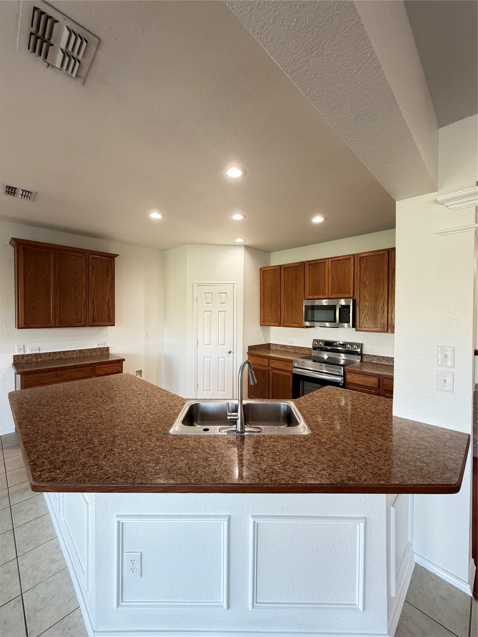 994 Brook Hill Lane Fort Worth TX 76244