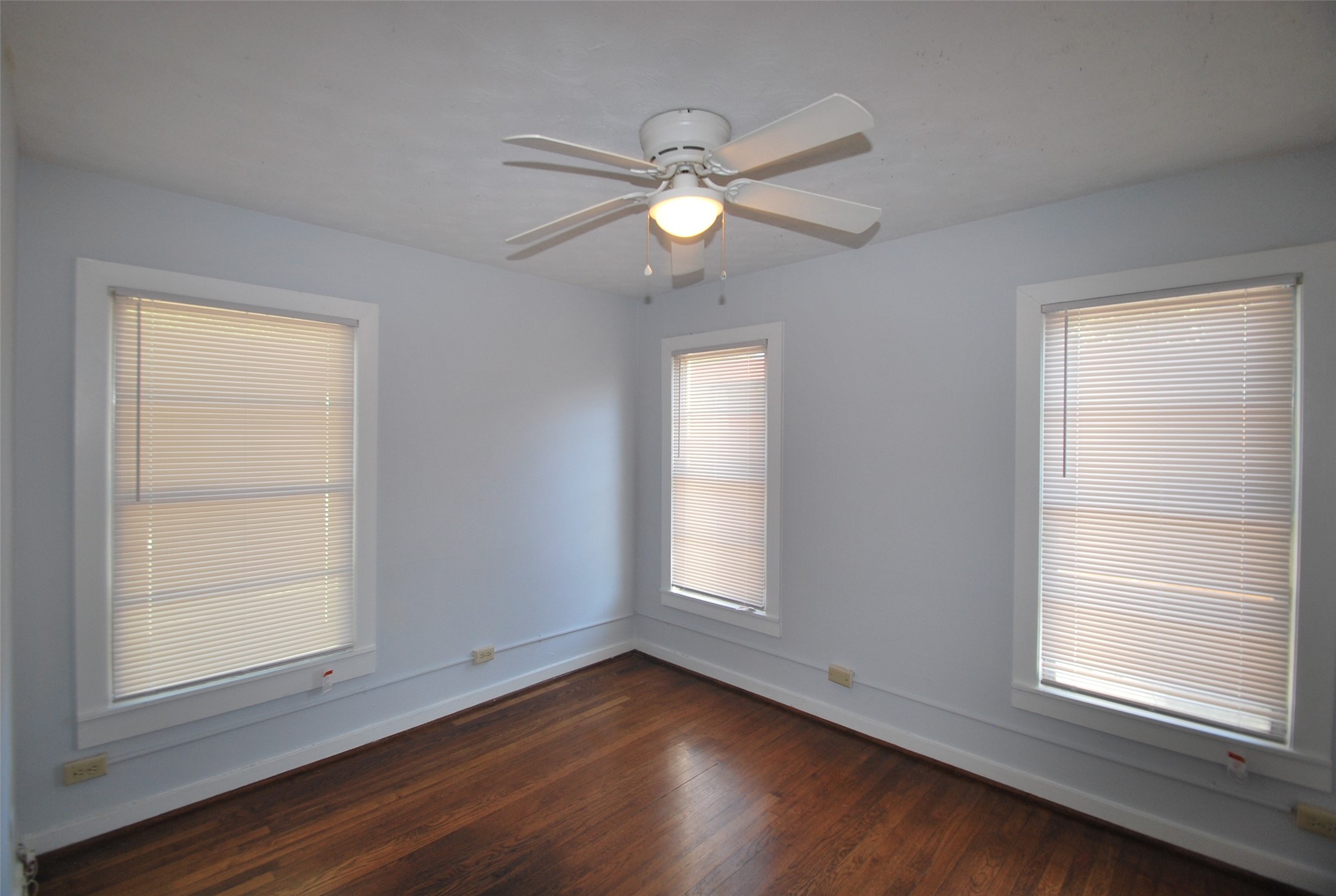 6918 Lockheed Avenue Dallas TX 75209
