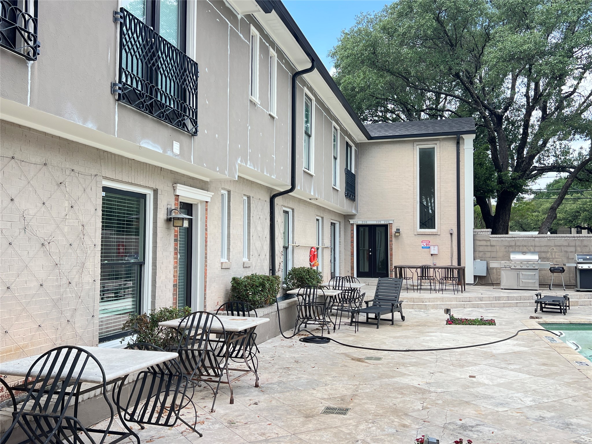 7734 Meadow Road Dallas TX 75230
