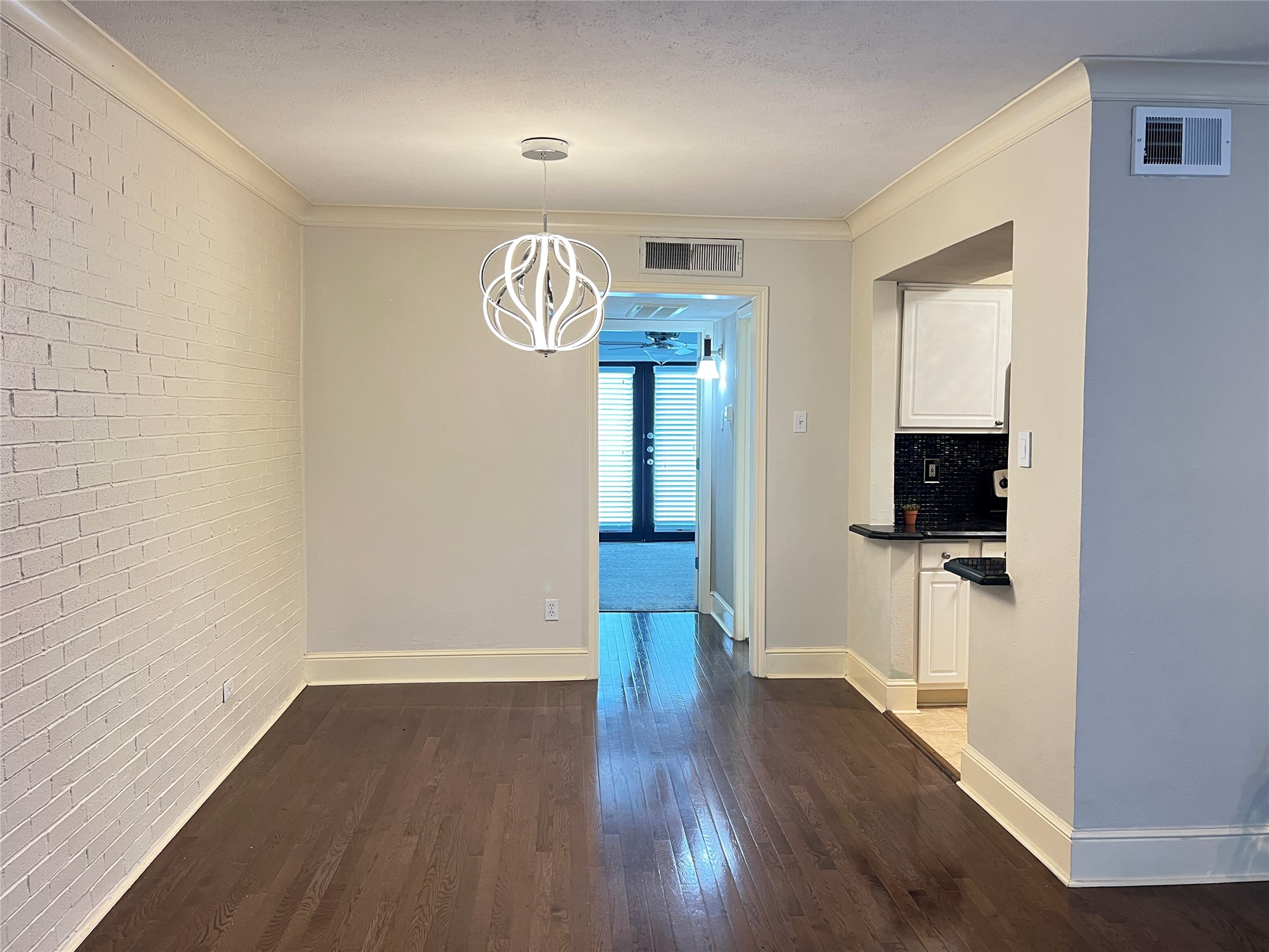 7734 Meadow Road Dallas TX 75230