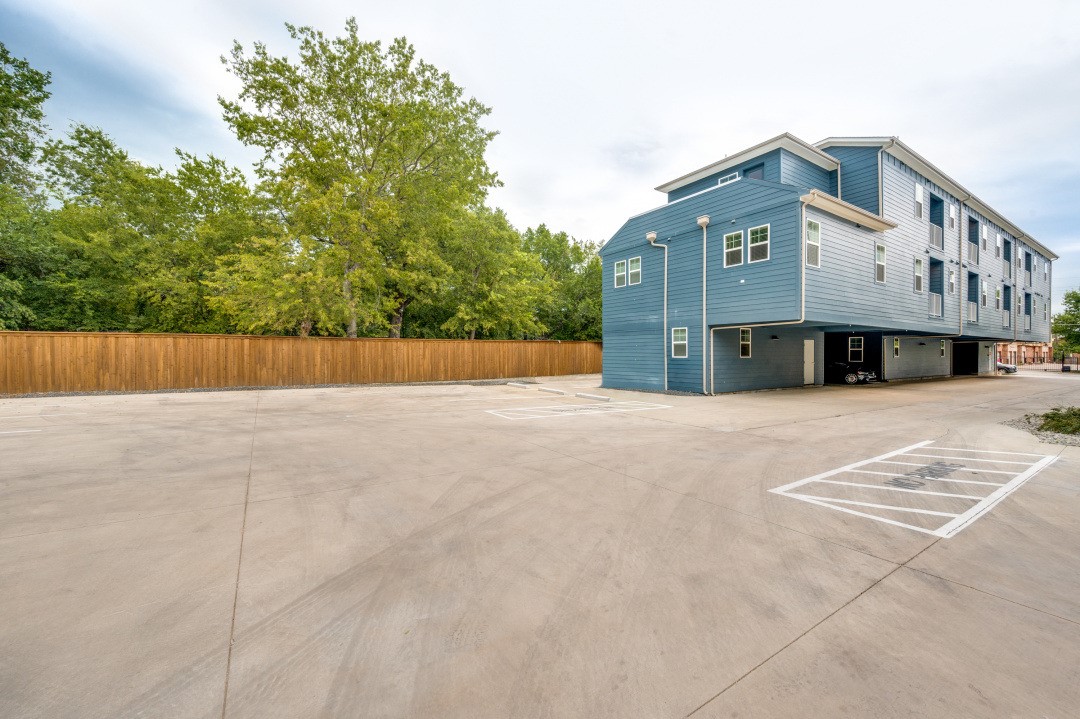 5317 Reiger Avenue Dallas TX 75214