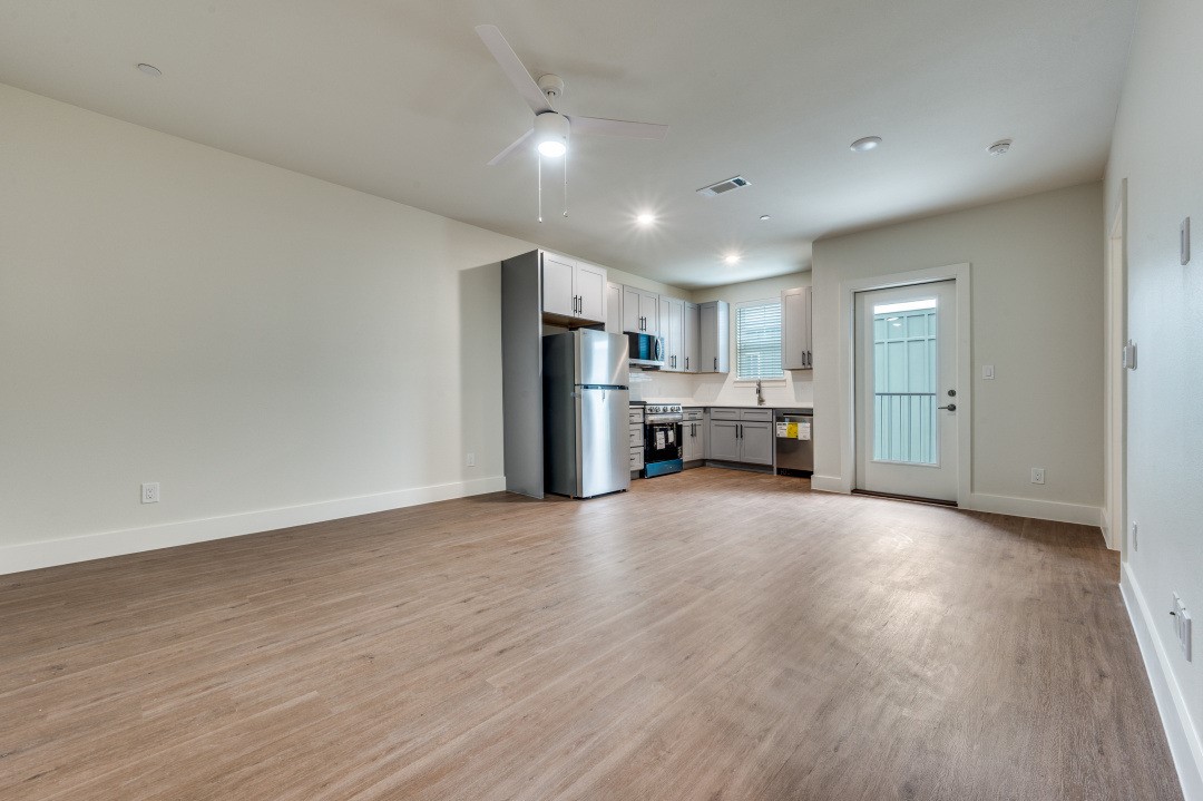 5317 Reiger Avenue Dallas TX 75214