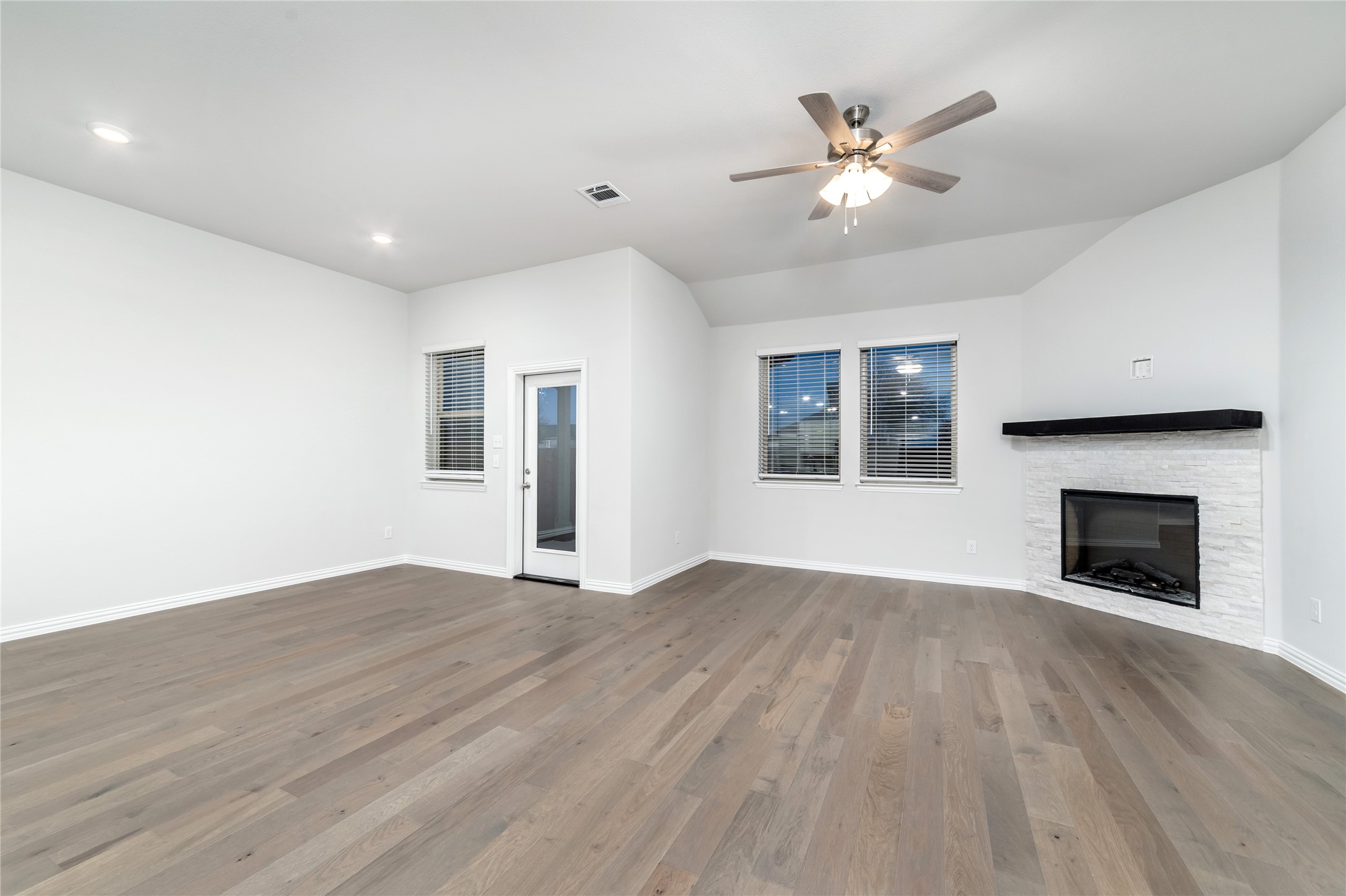 1820 Briar Rose Drive Denton TX 76207