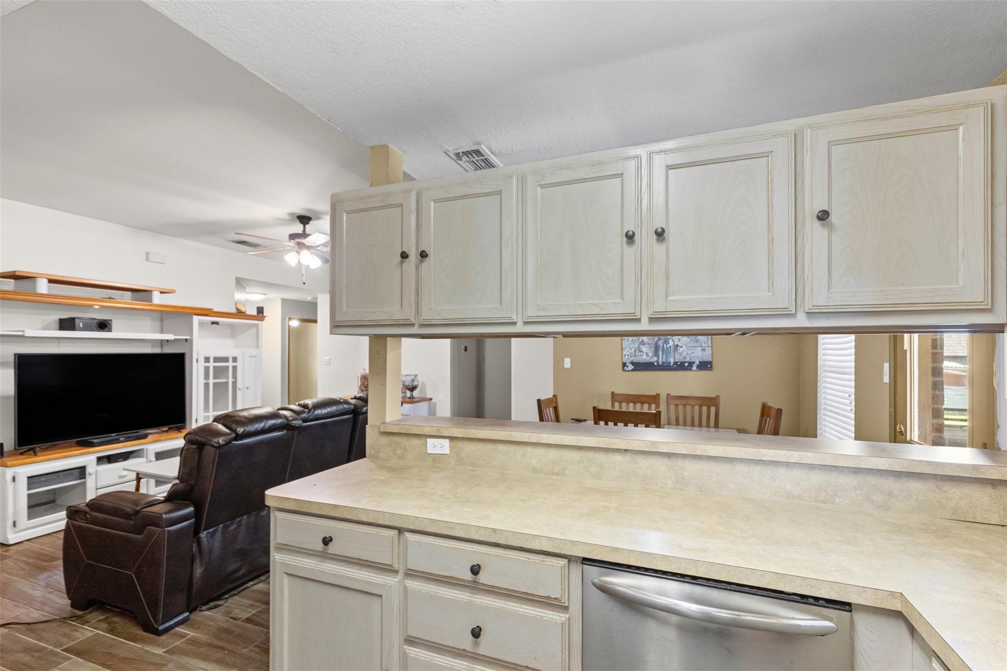 1107 Lynnwood Court Cleburne TX 76033