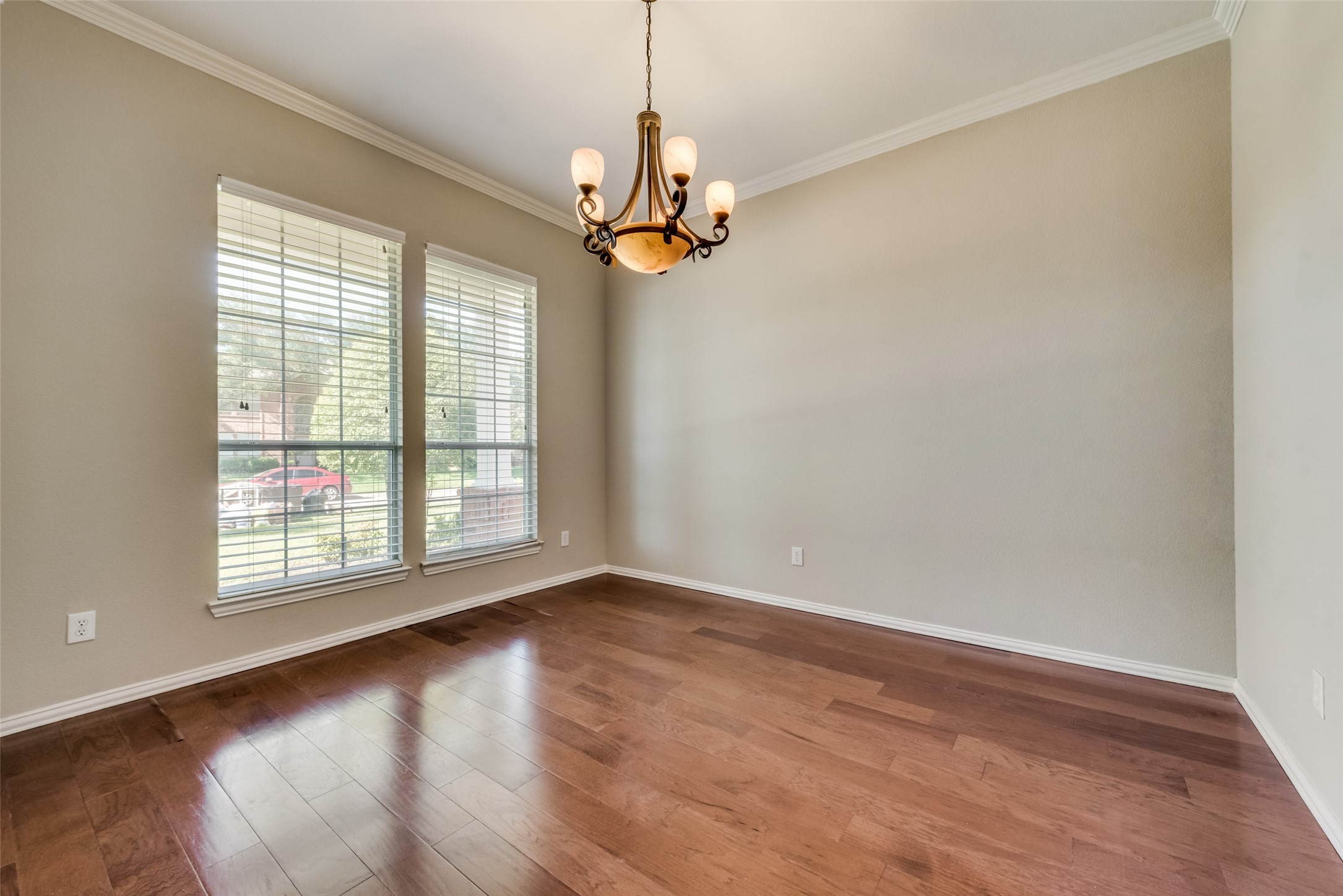 3908 Clifton Drive Richardson TX 75082