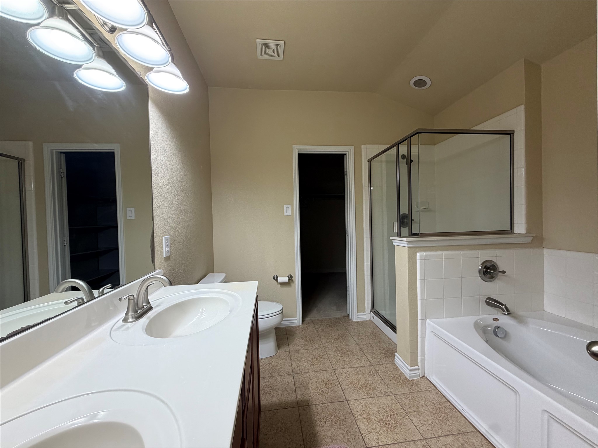 304 Serenade Lane Euless TX 76039