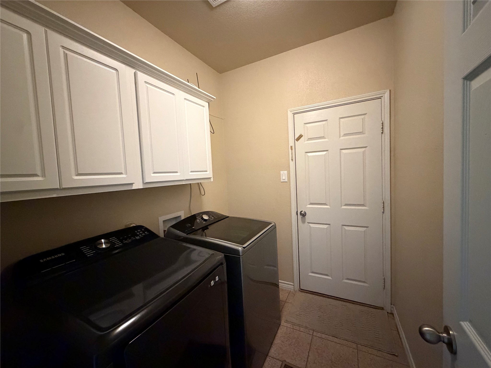 304 Serenade Lane Euless TX 76039