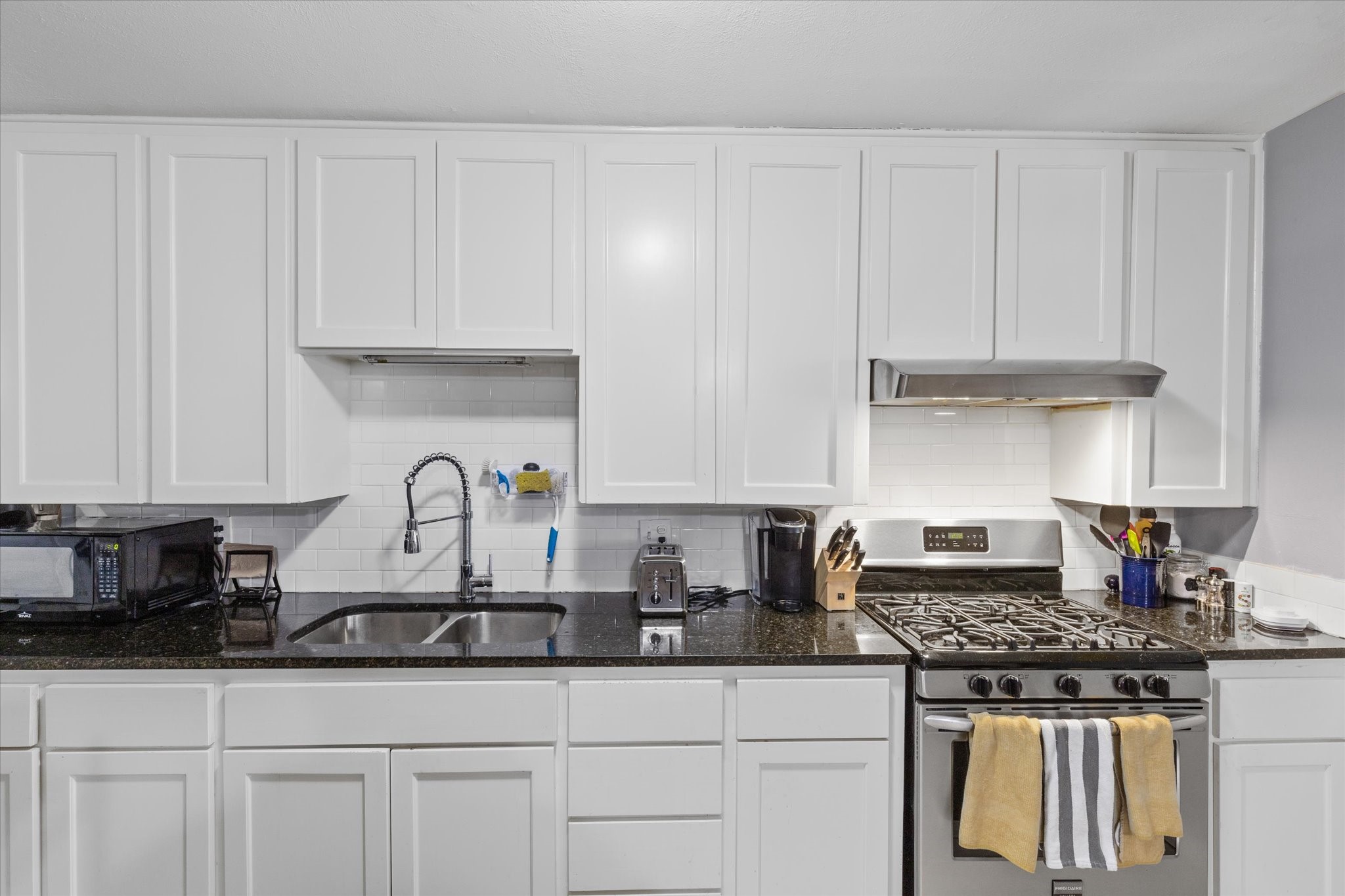 4228 Winfield Avenue Fort Worth TX 76109
