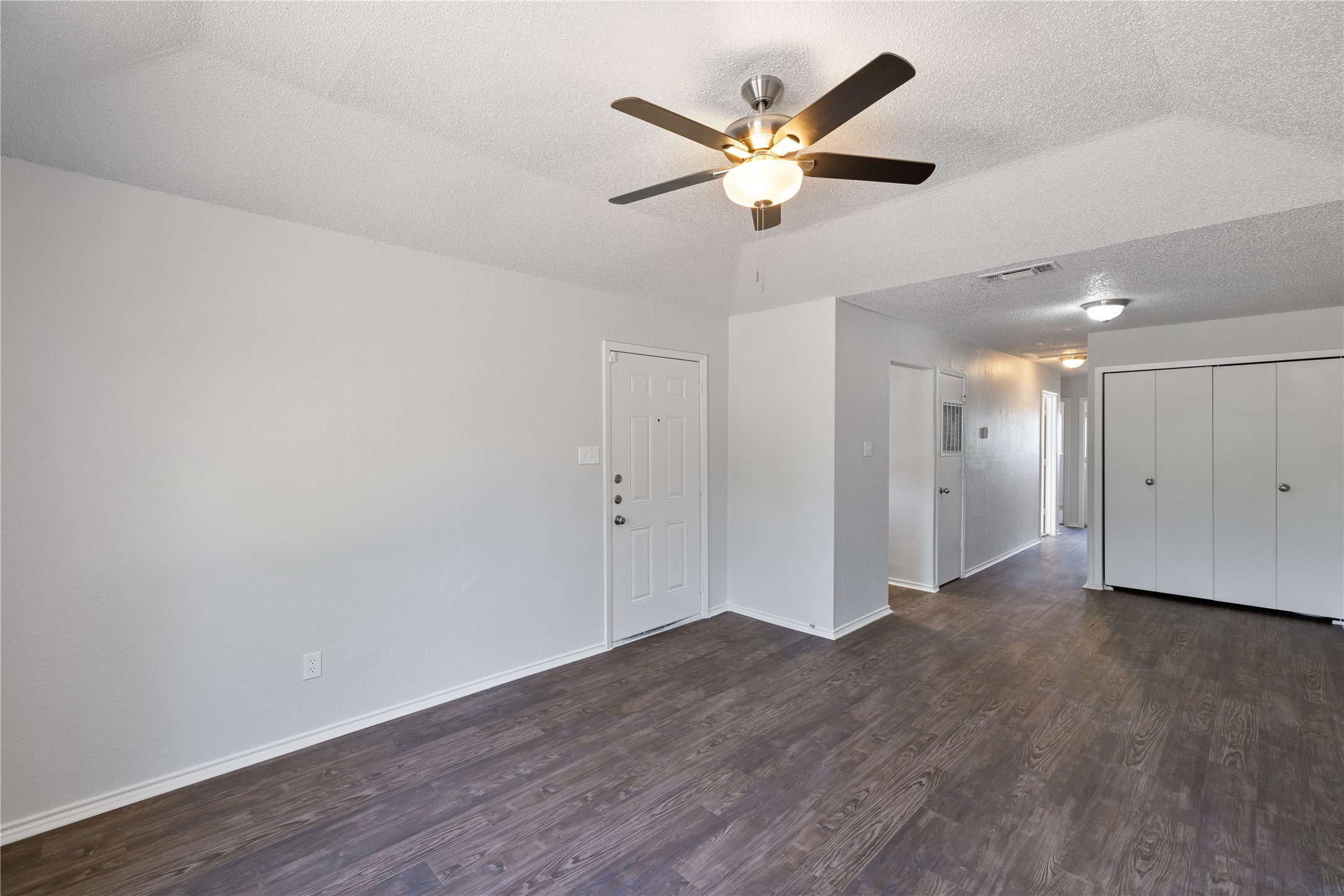 2540 Avenue H Fort Worth TX 76105