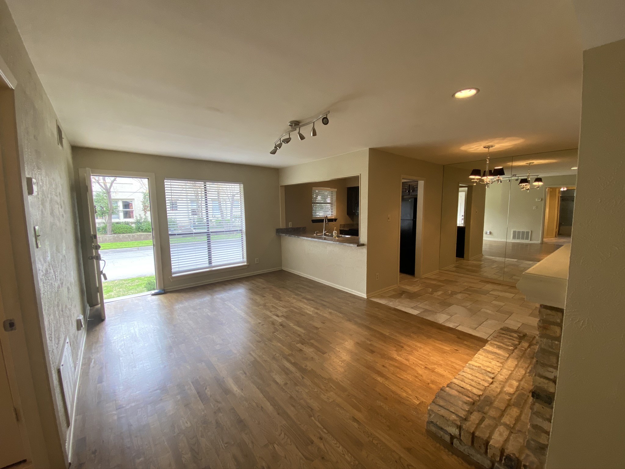 4049 Herschel Avenue Dallas TX 75219