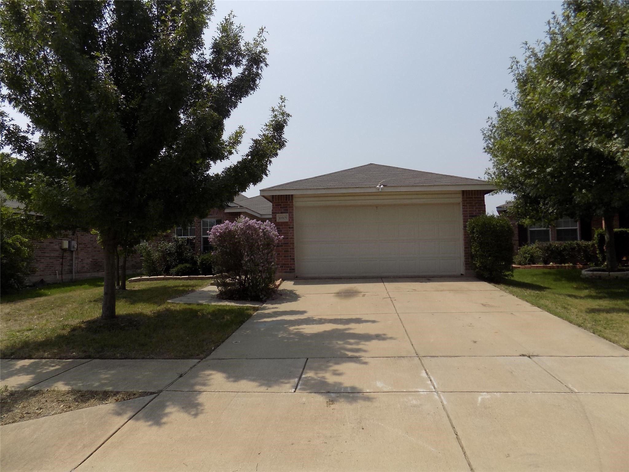 16905 Thorntree Court Fort Worth TX 76247
