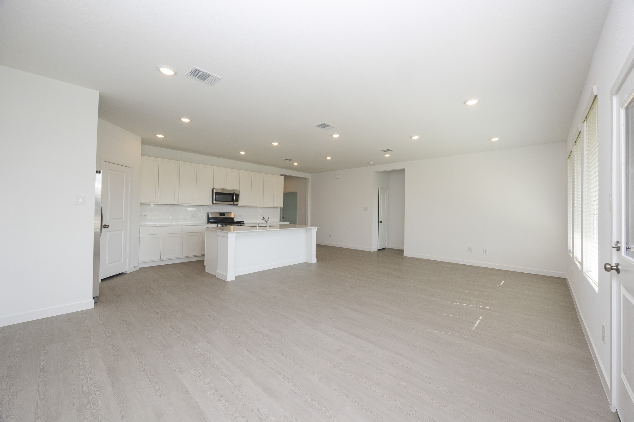 2220 Pommel Lane Aubrey TX 76227