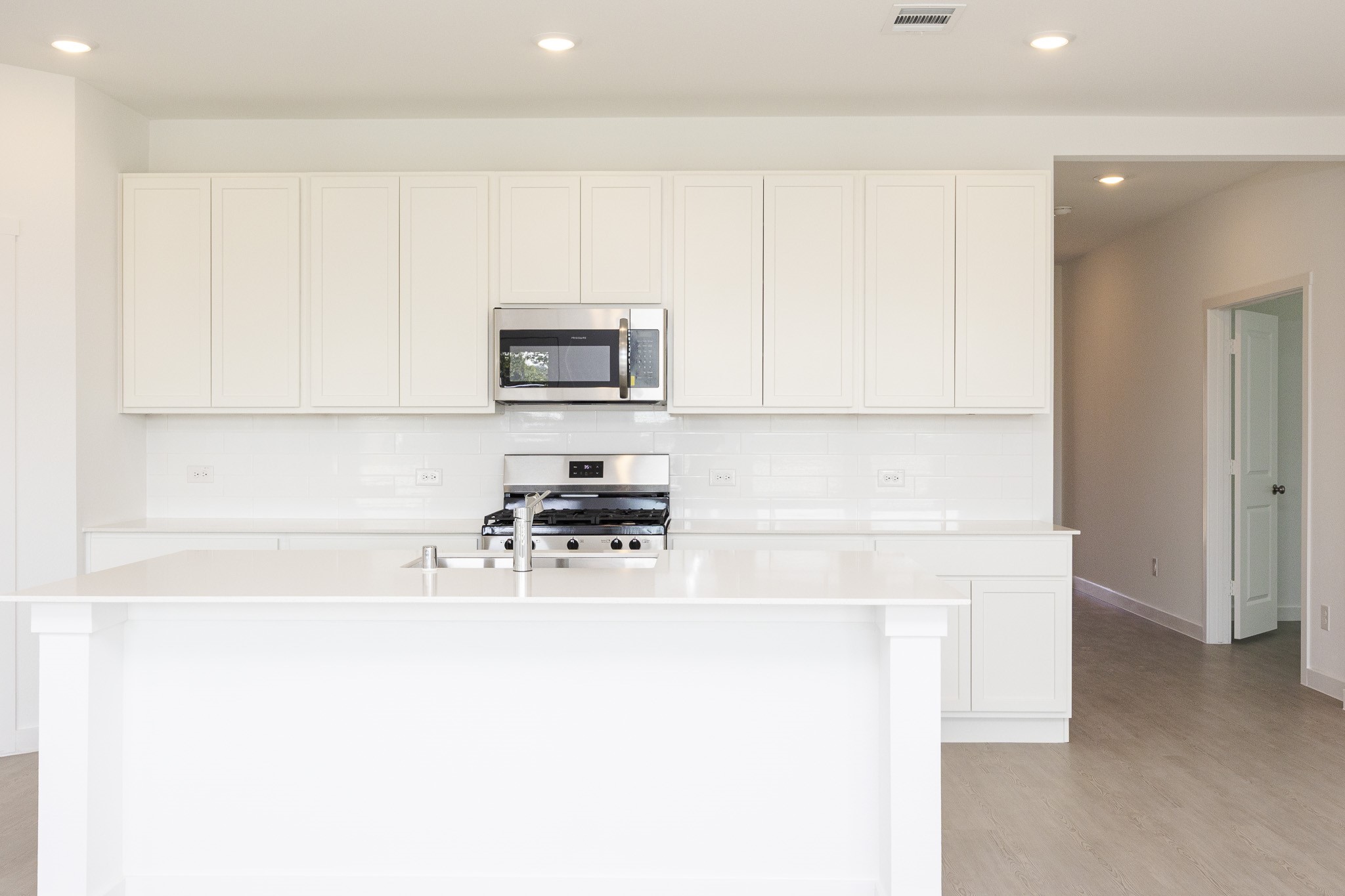 2220 Pommel Lane Aubrey TX 76227