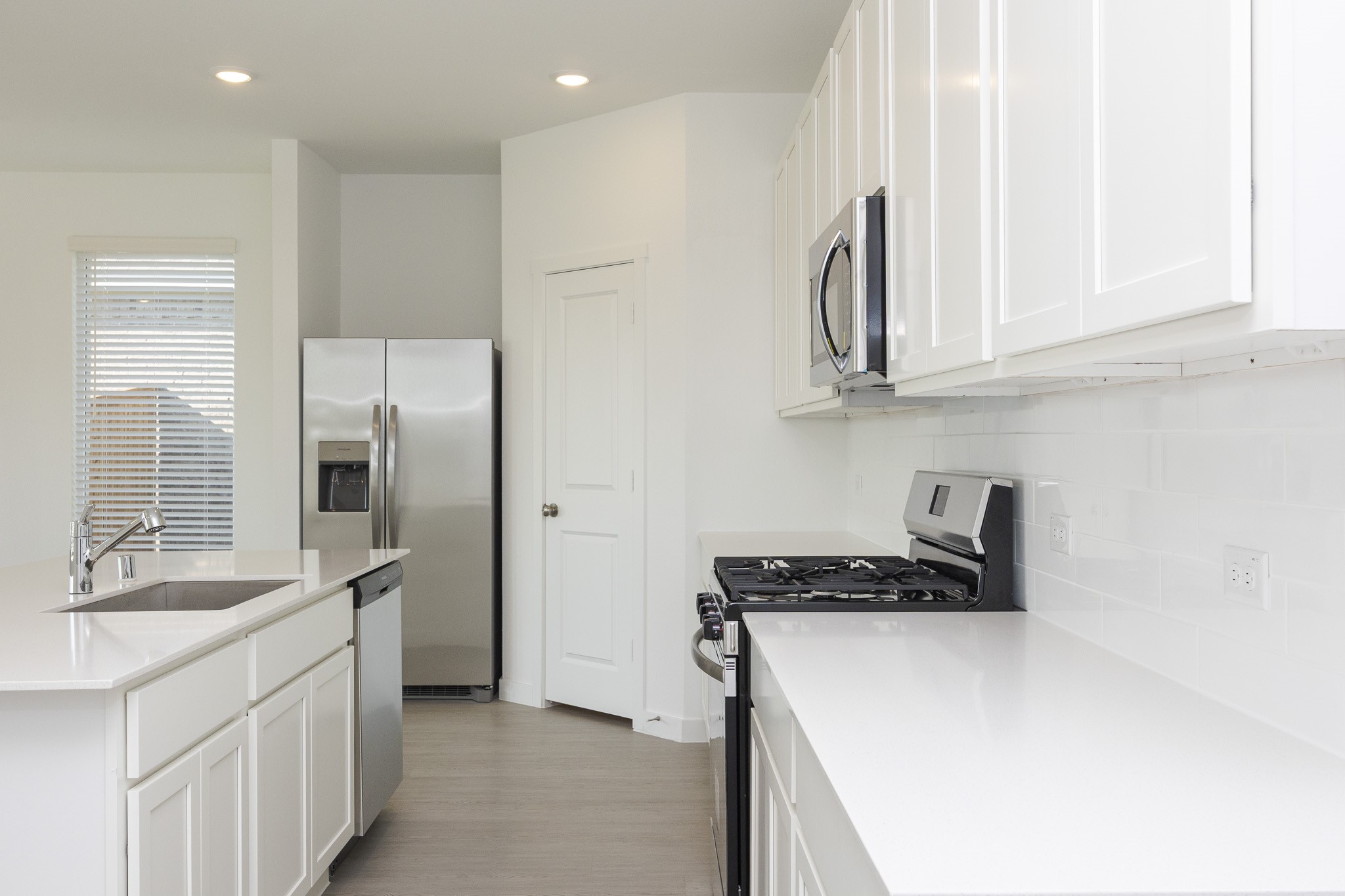 2220 Pommel Lane Aubrey TX 76227
