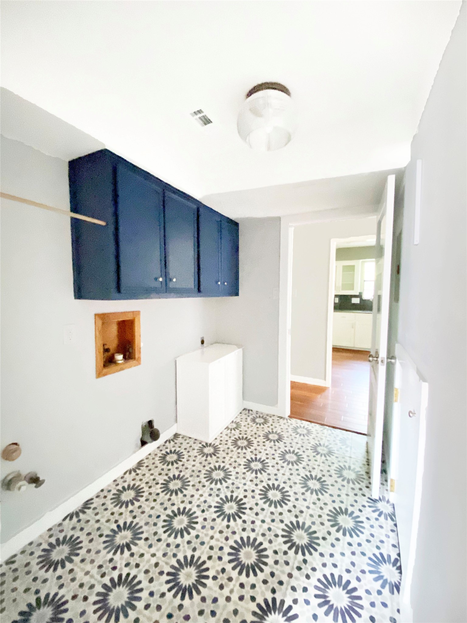 10905 Wintergreen Hill Austin TX 78750