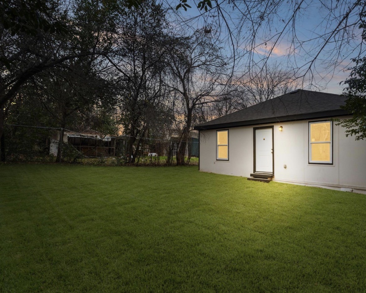 3915 Coolidge Street Dallas TX 75215