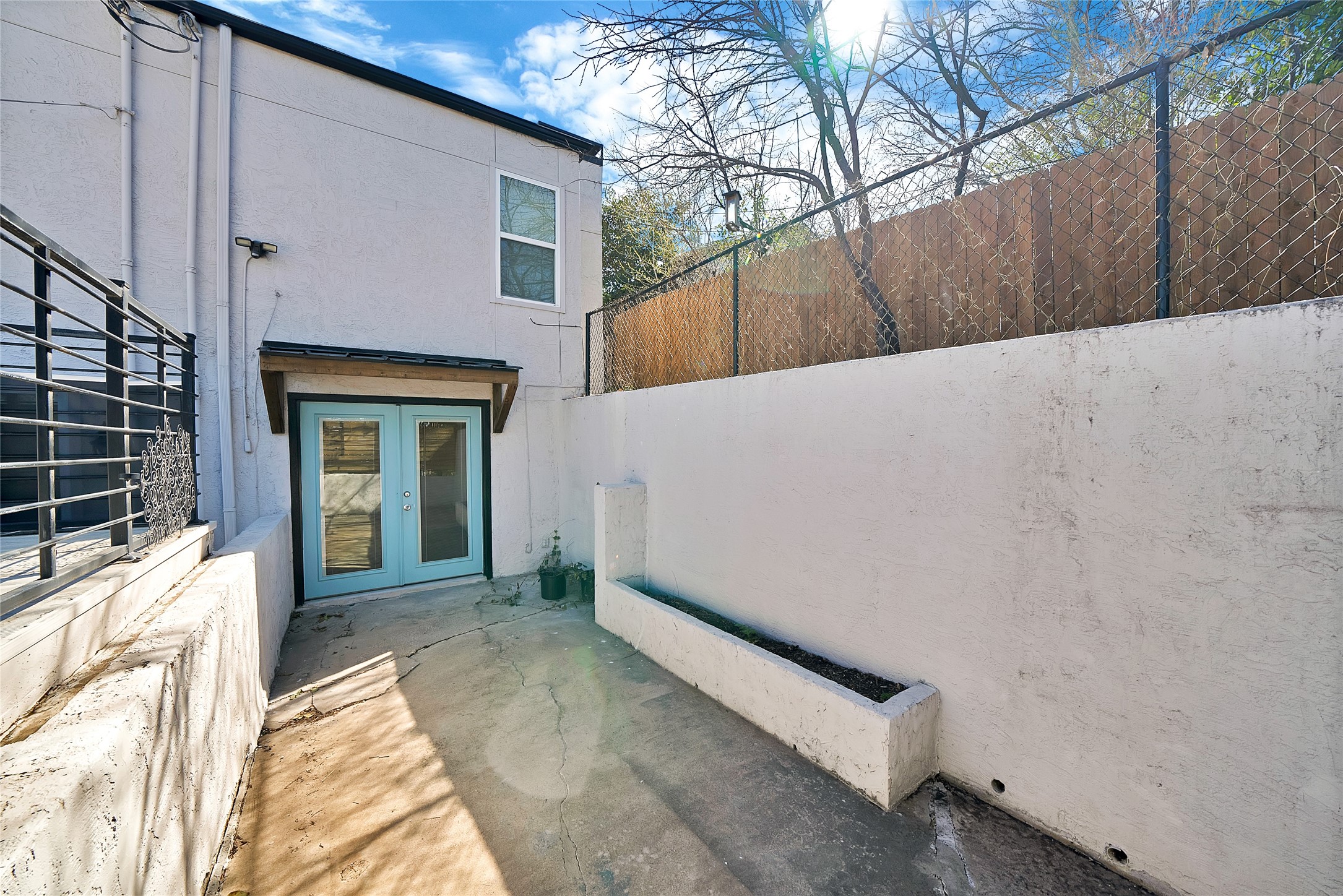 2303 Park Hill Drive Fort Worth TX 76110