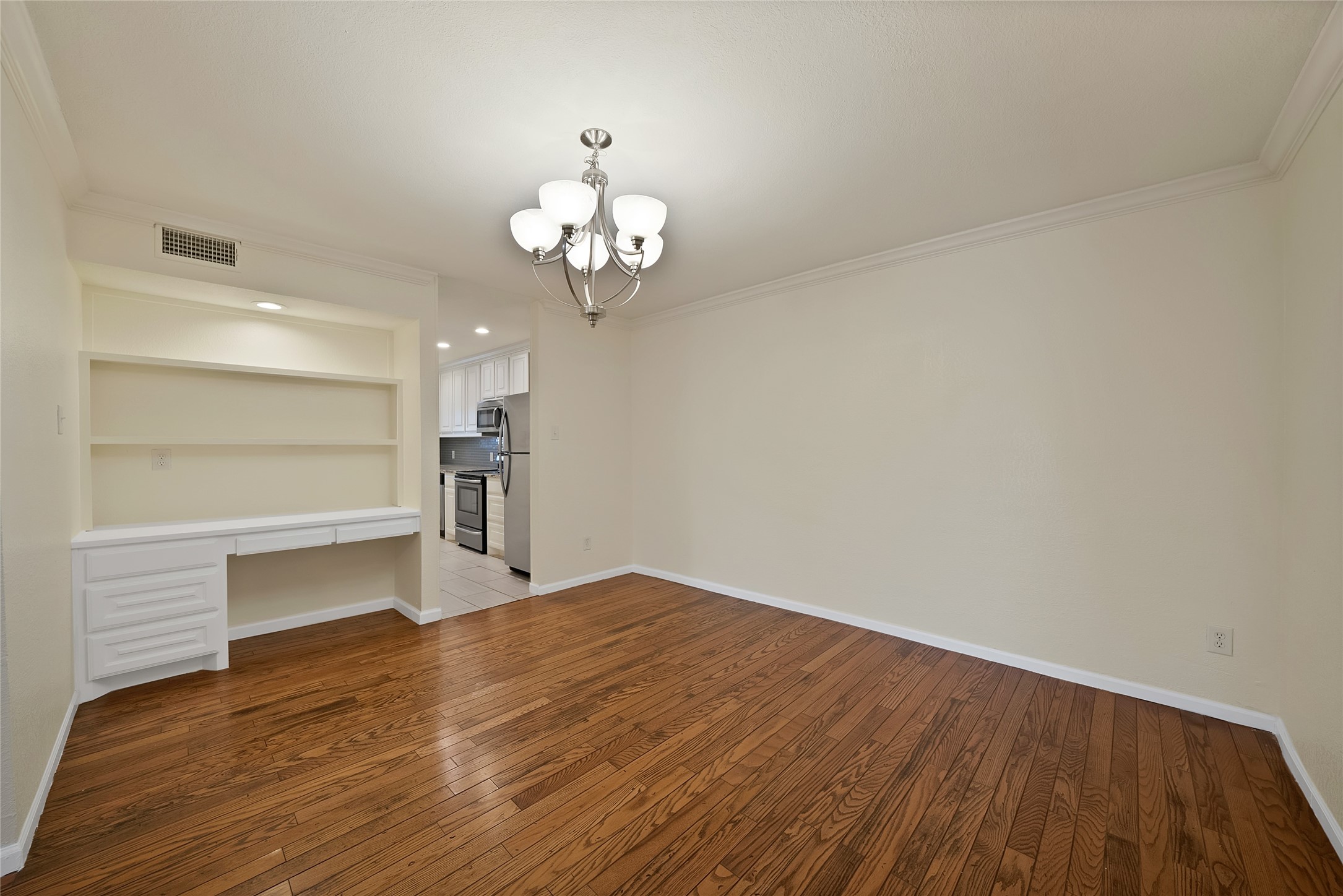 2303 Park Hill Drive Fort Worth TX 76110