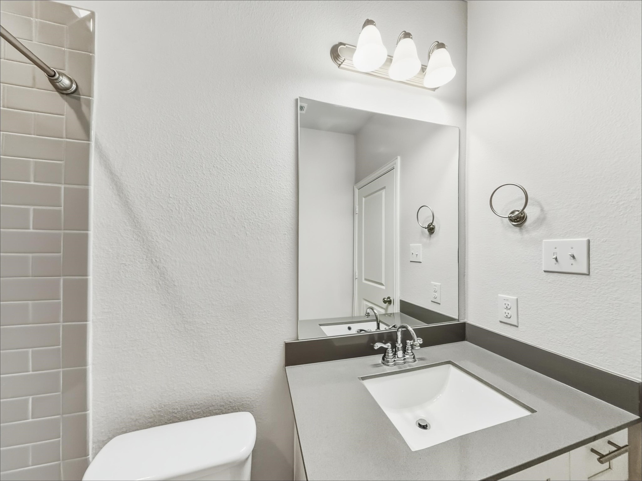 213 Suma Drive Euless TX 76040