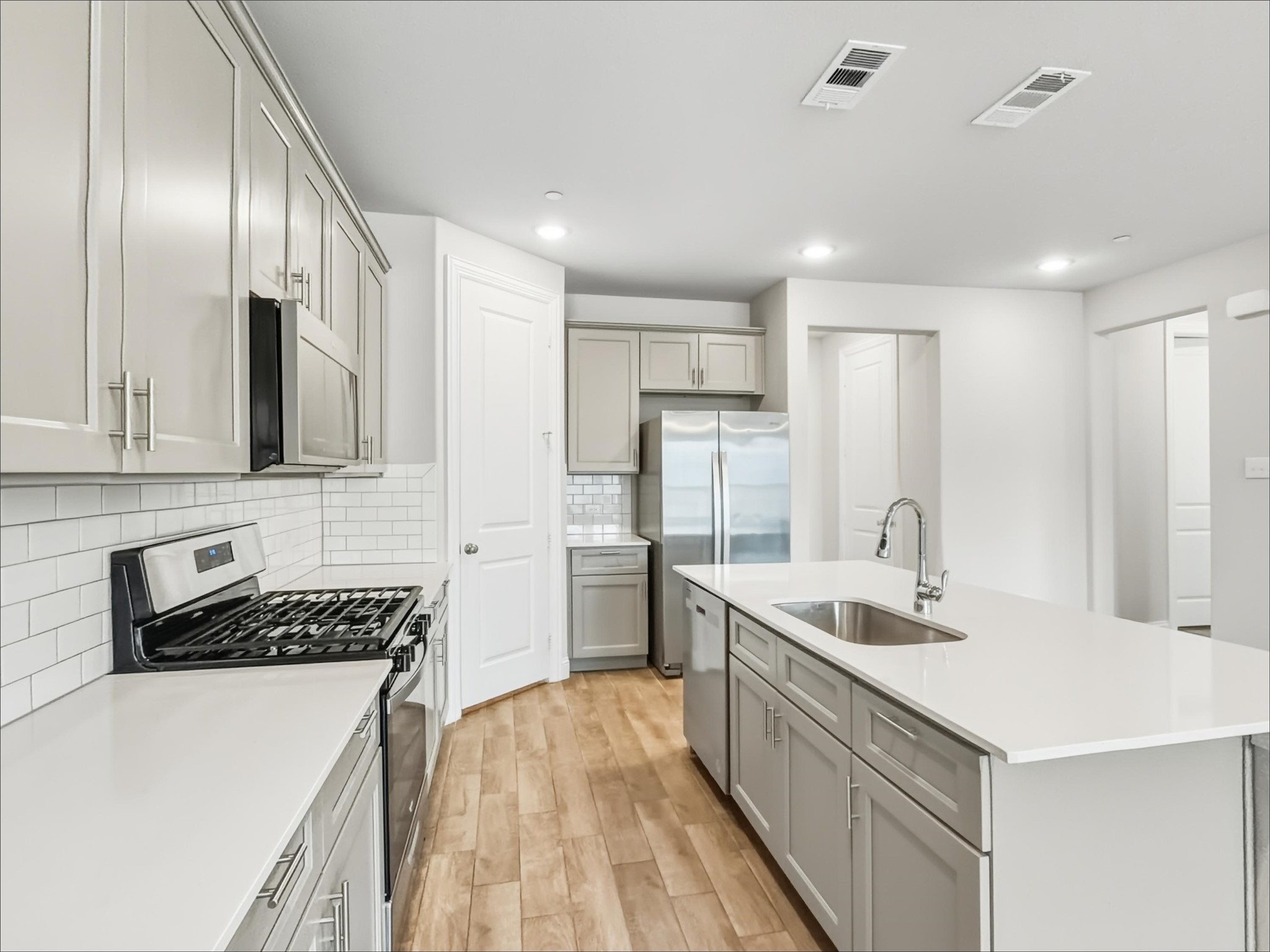 213 Suma Drive Euless TX 76040