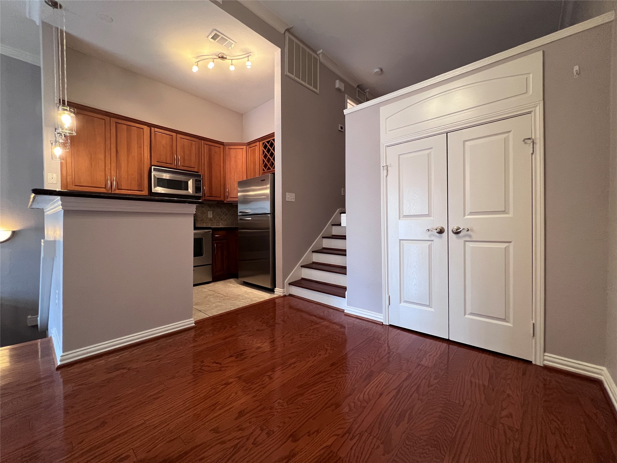 2201 Wolf Street Dallas TX 75201