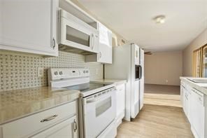 2614 Branch Oaks Drive Garland TX 75043