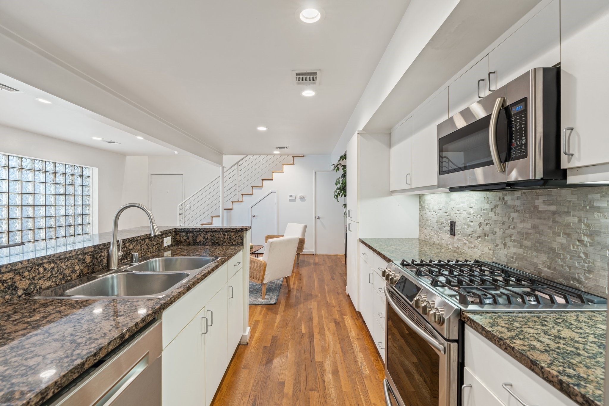 4122 Travis Street Dallas TX 75204