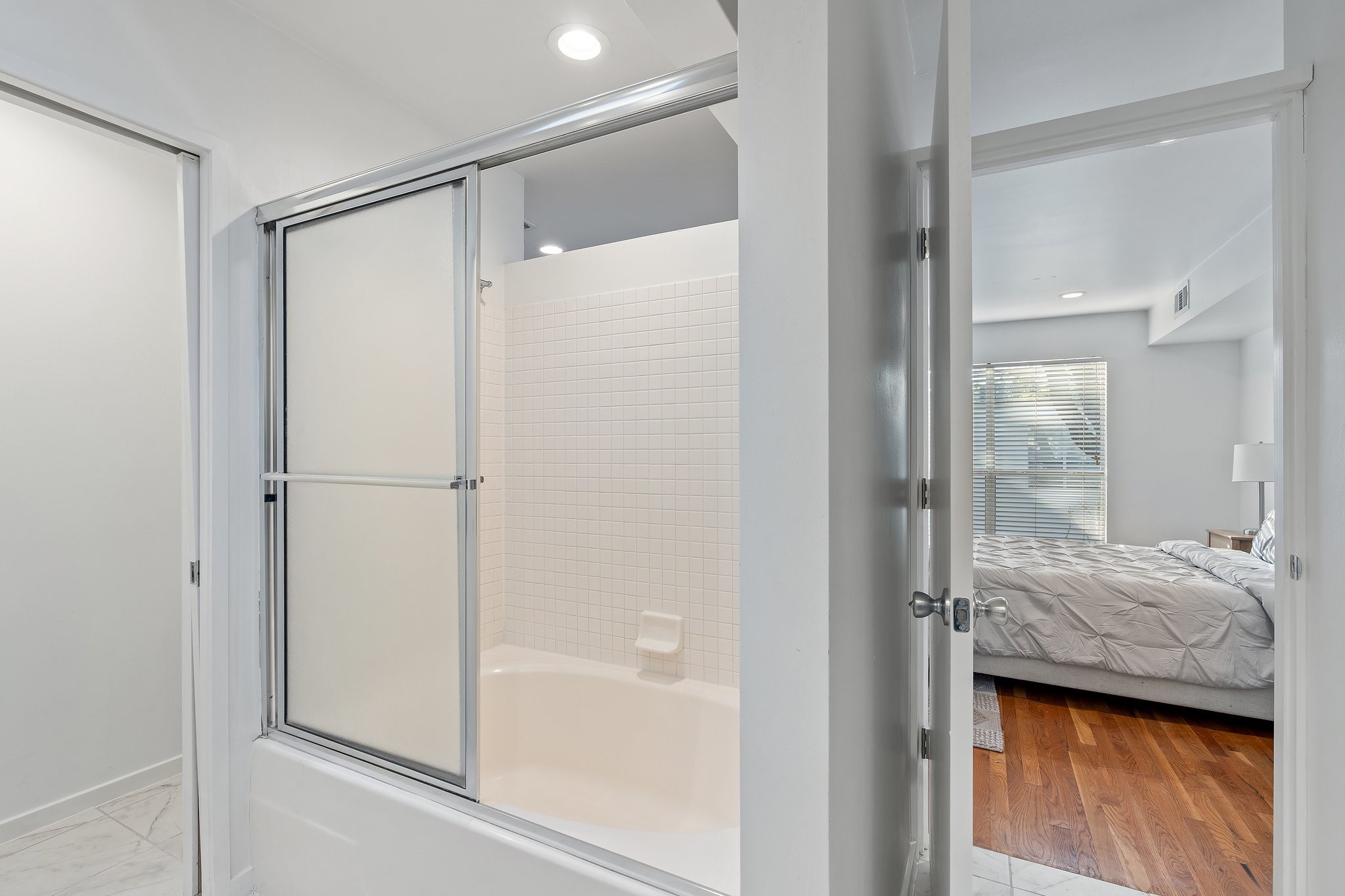 4122 Travis Street Dallas TX 75204