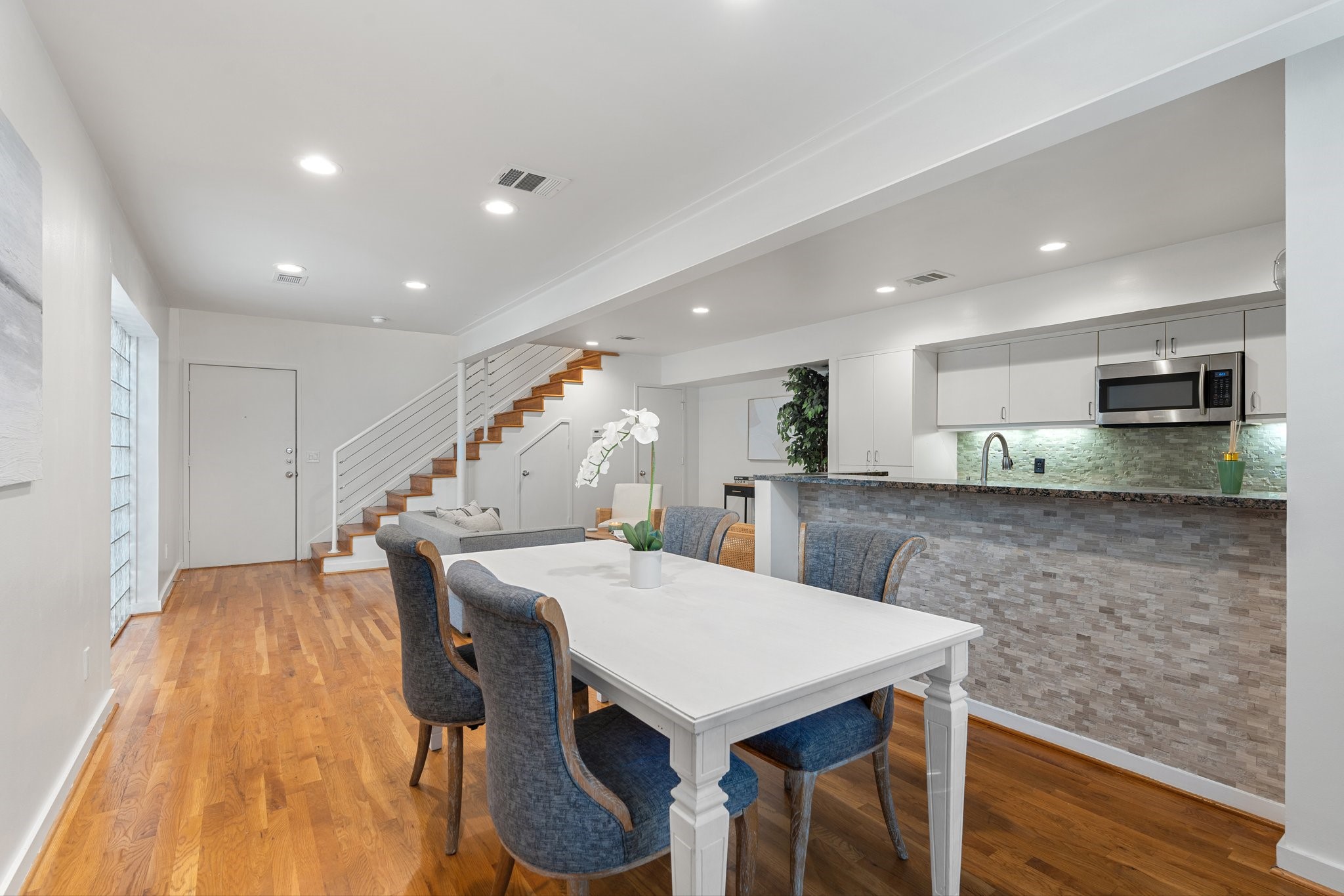 4122 Travis Street Dallas TX 75204
