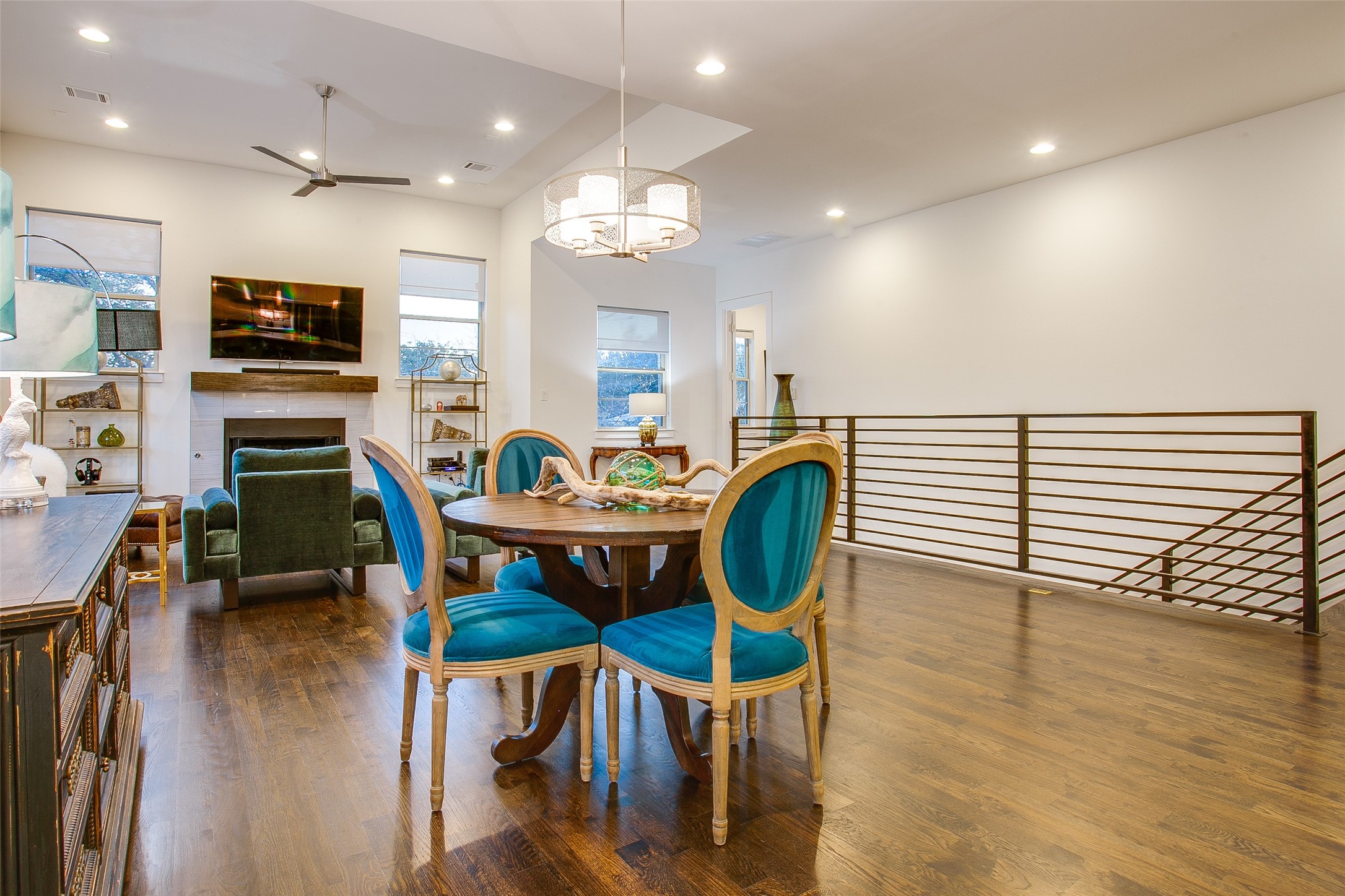 3823 Greenville Avenue Dallas TX 75206