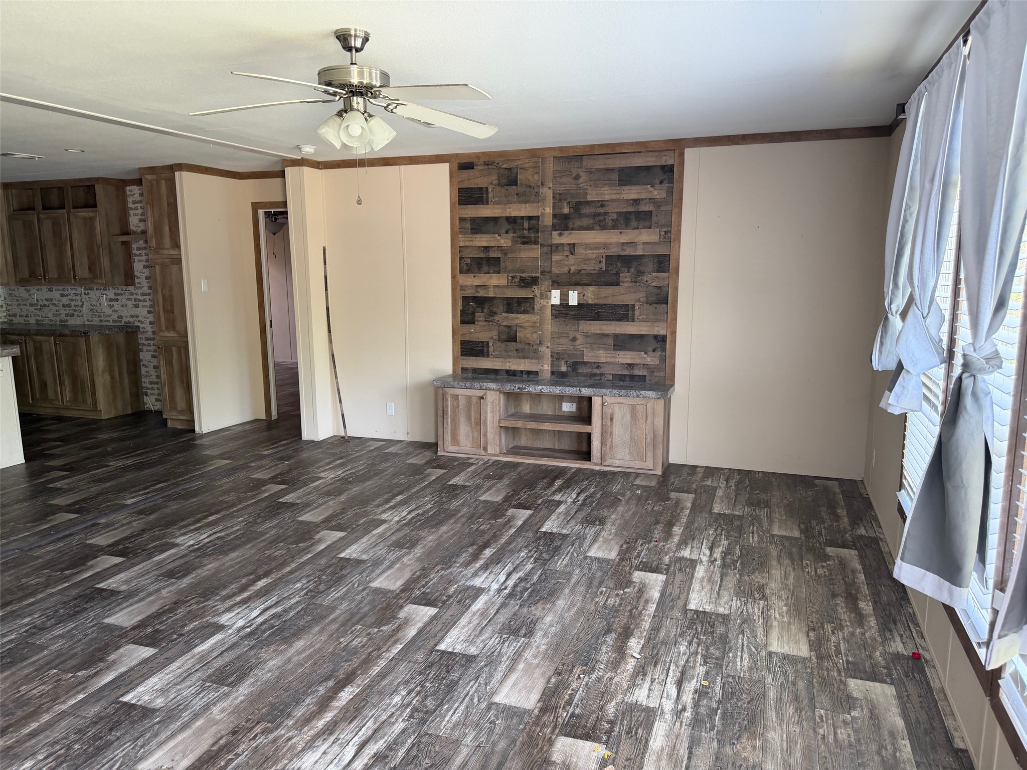 5609 Arkansas Trail Granbury TX 76048