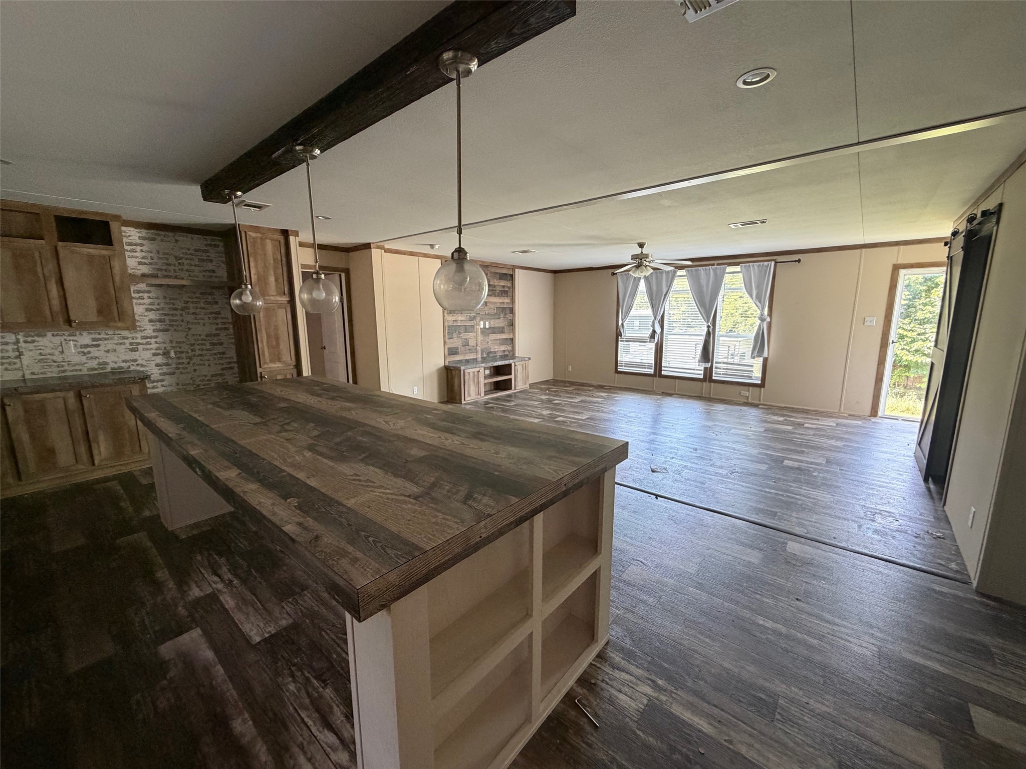 5609 Arkansas Trail Granbury TX 76048