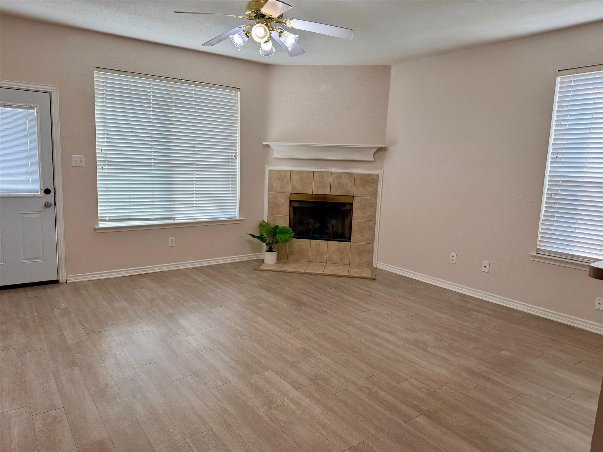 8655 Sumter Way Fort Worth TX 76244