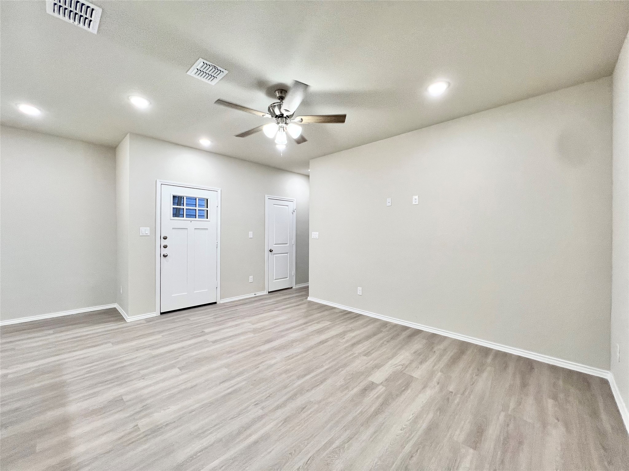 3501 E Renfro Street Burleson TX 76028