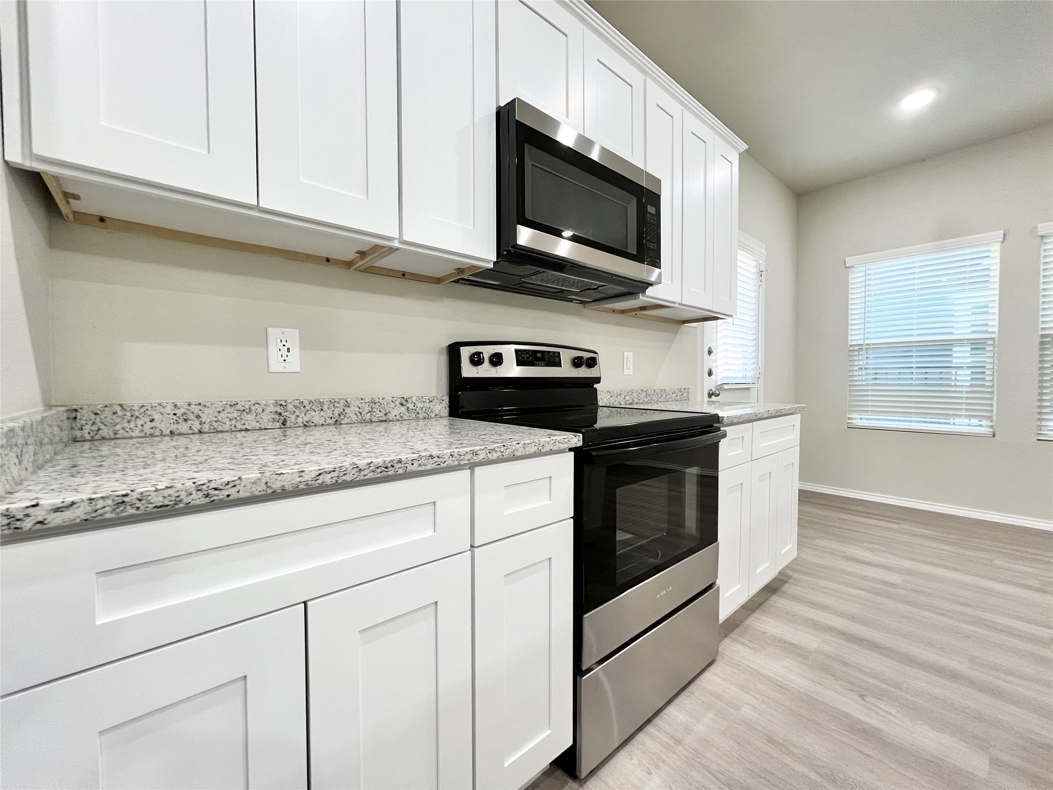 3501 E Renfro Street Burleson TX 76028