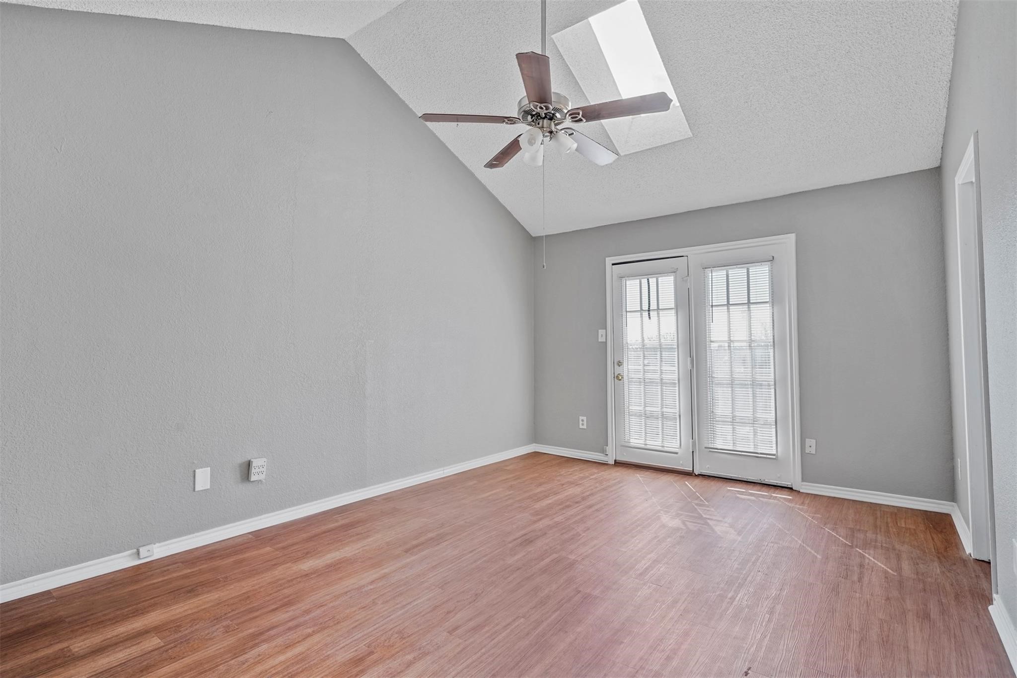 804 Custer Street Arlington TX 76014
