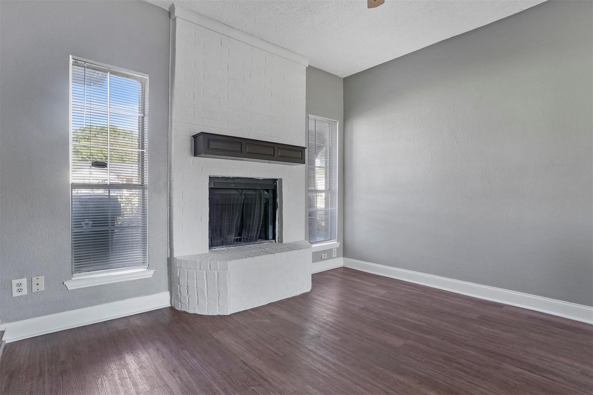 804 Custer Street Arlington TX 76014