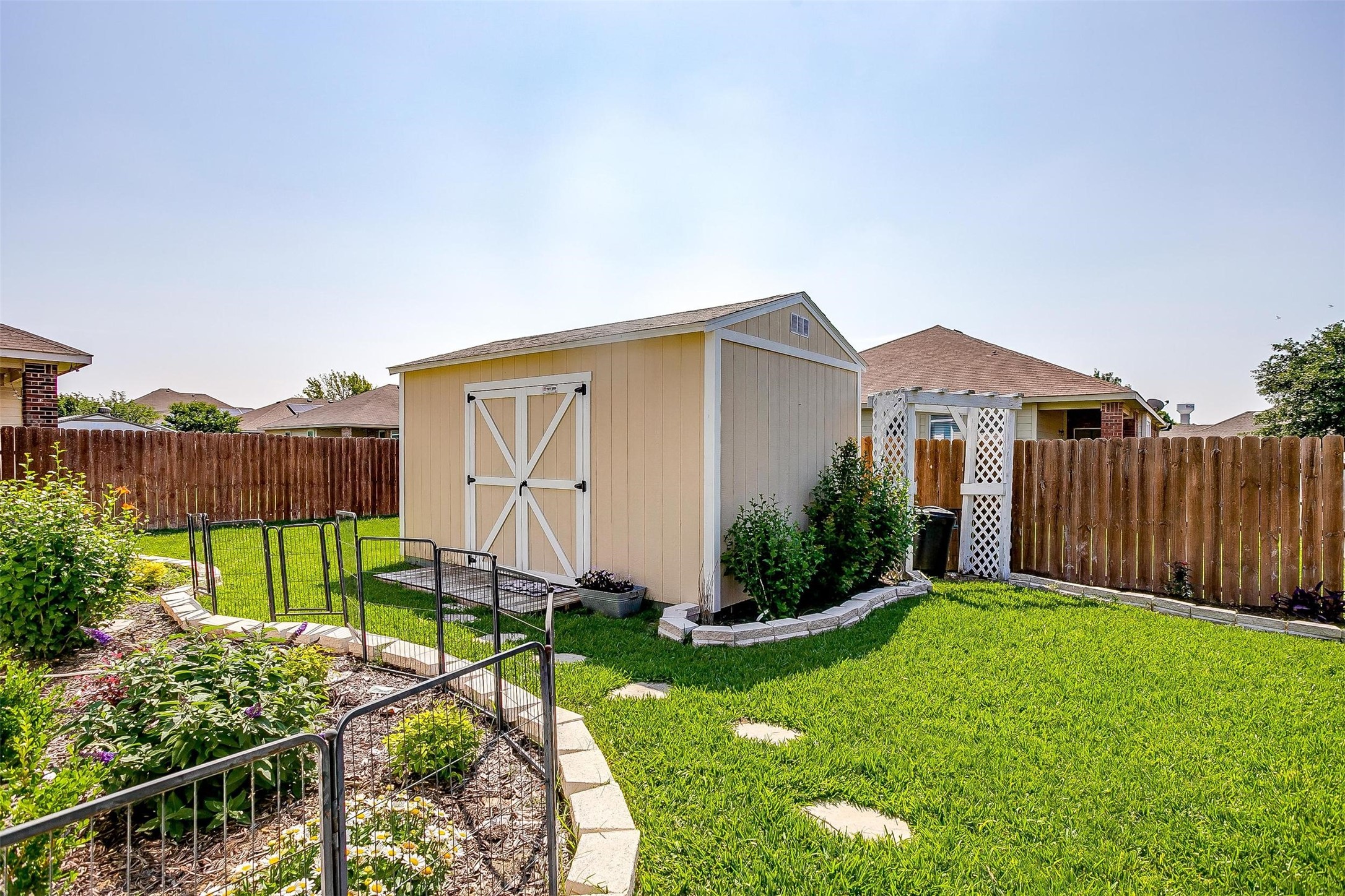 909 Hunter Lane Burleson TX 76028